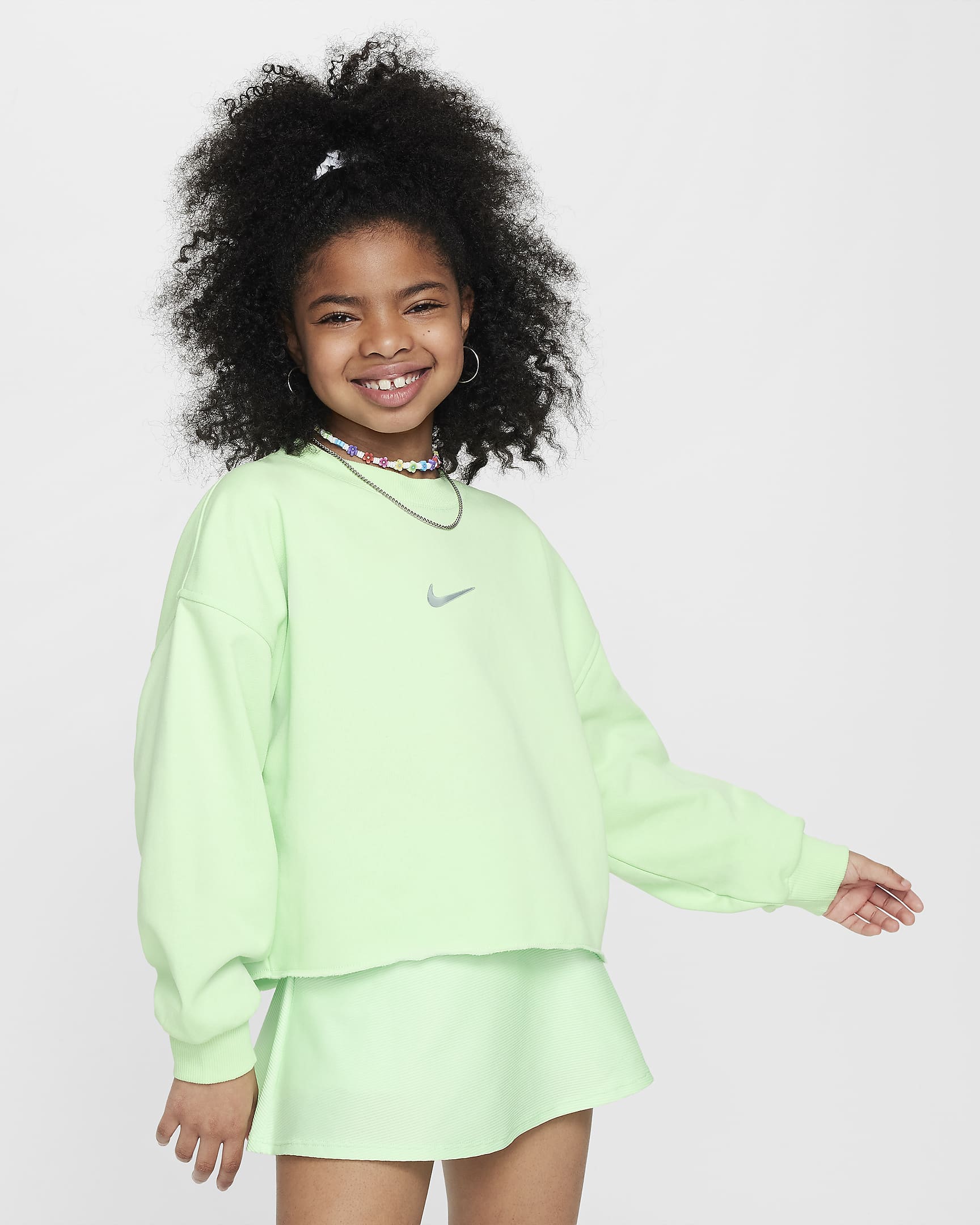 Nike Sportswear Older Kids' (Girls') Dri-FIT Crew-Neck Sweatshirt - Vapour Green