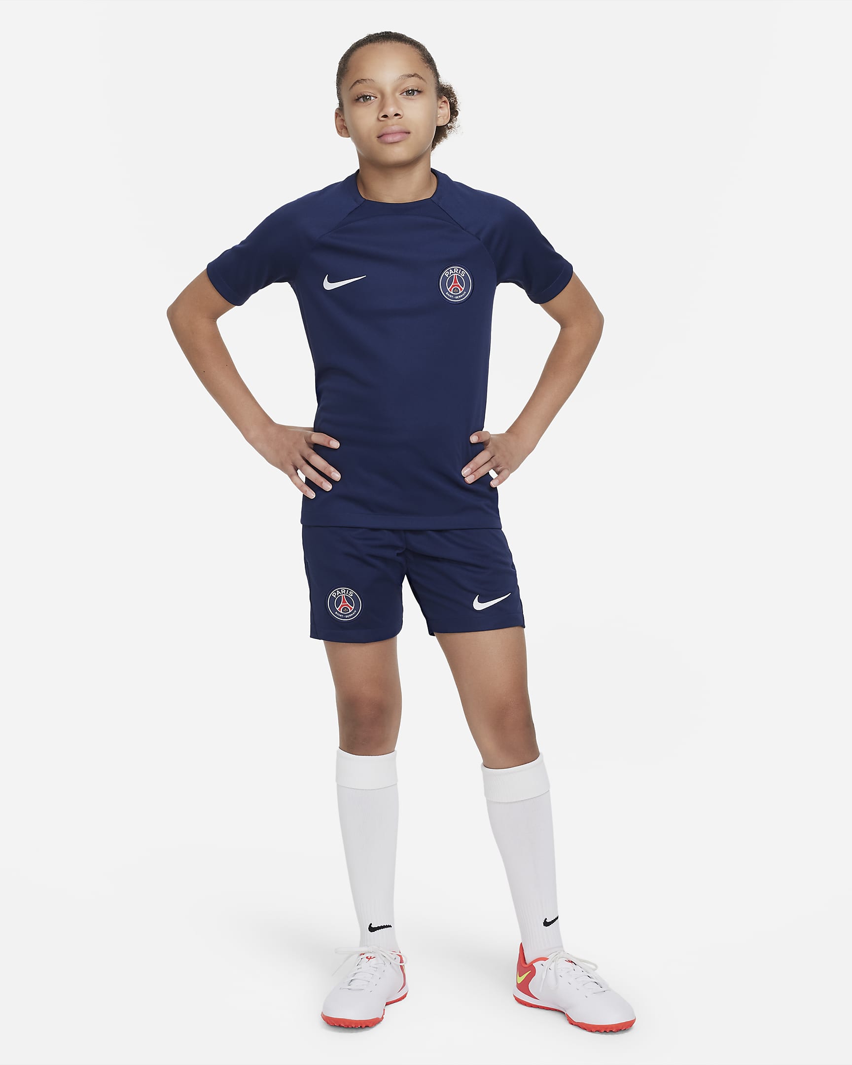 Paris Saint-Germain Academy Pro Older Kids' Nike Dri-FIT Football ...
