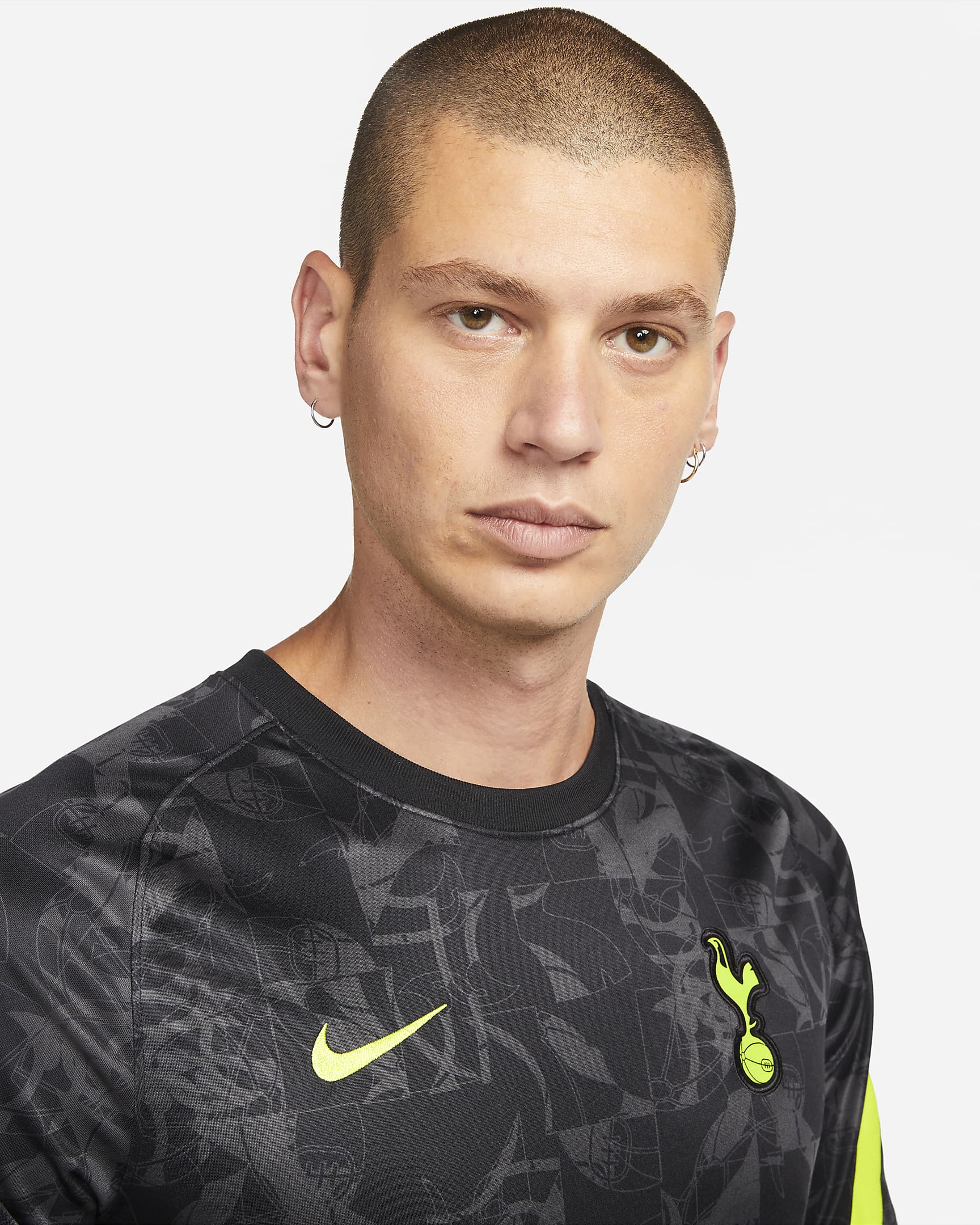 Tottenham Hotspur Men's Nike Dri-FIT Pre-Match Soccer Top. Nike.com