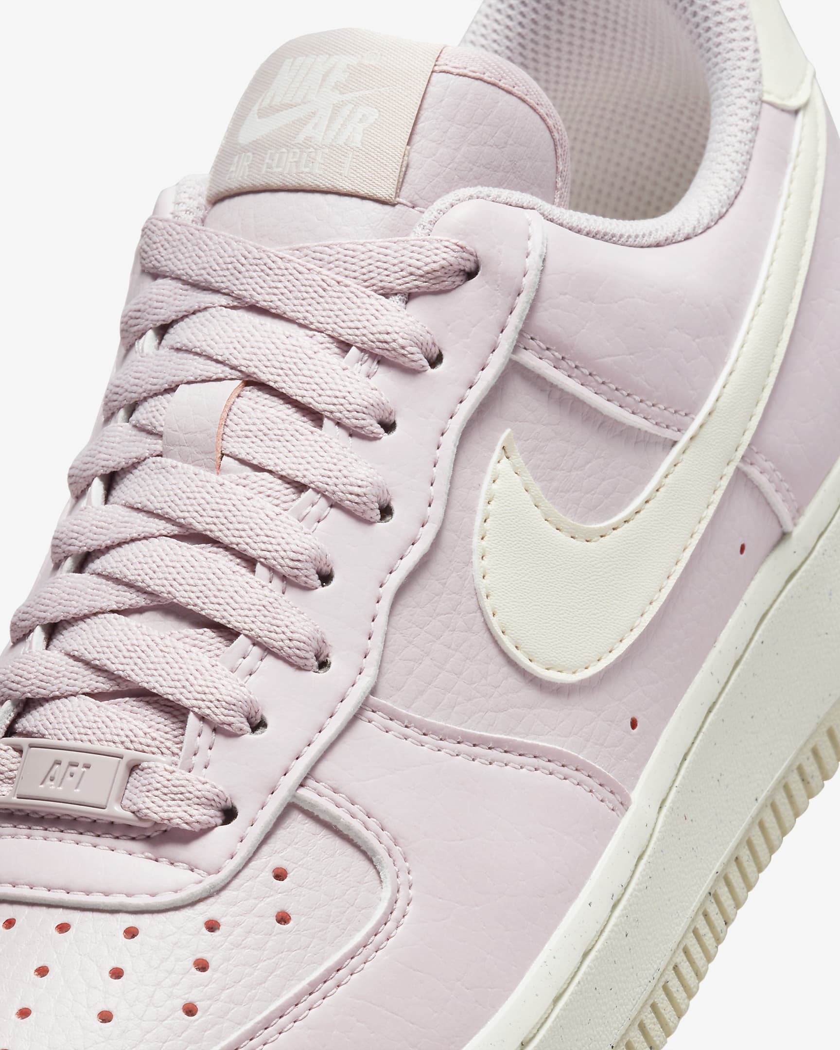 Nike Air Force 1 '07 Next Nature 女鞋 - Platinum Violet/Coconut Milk/Volt/Sail