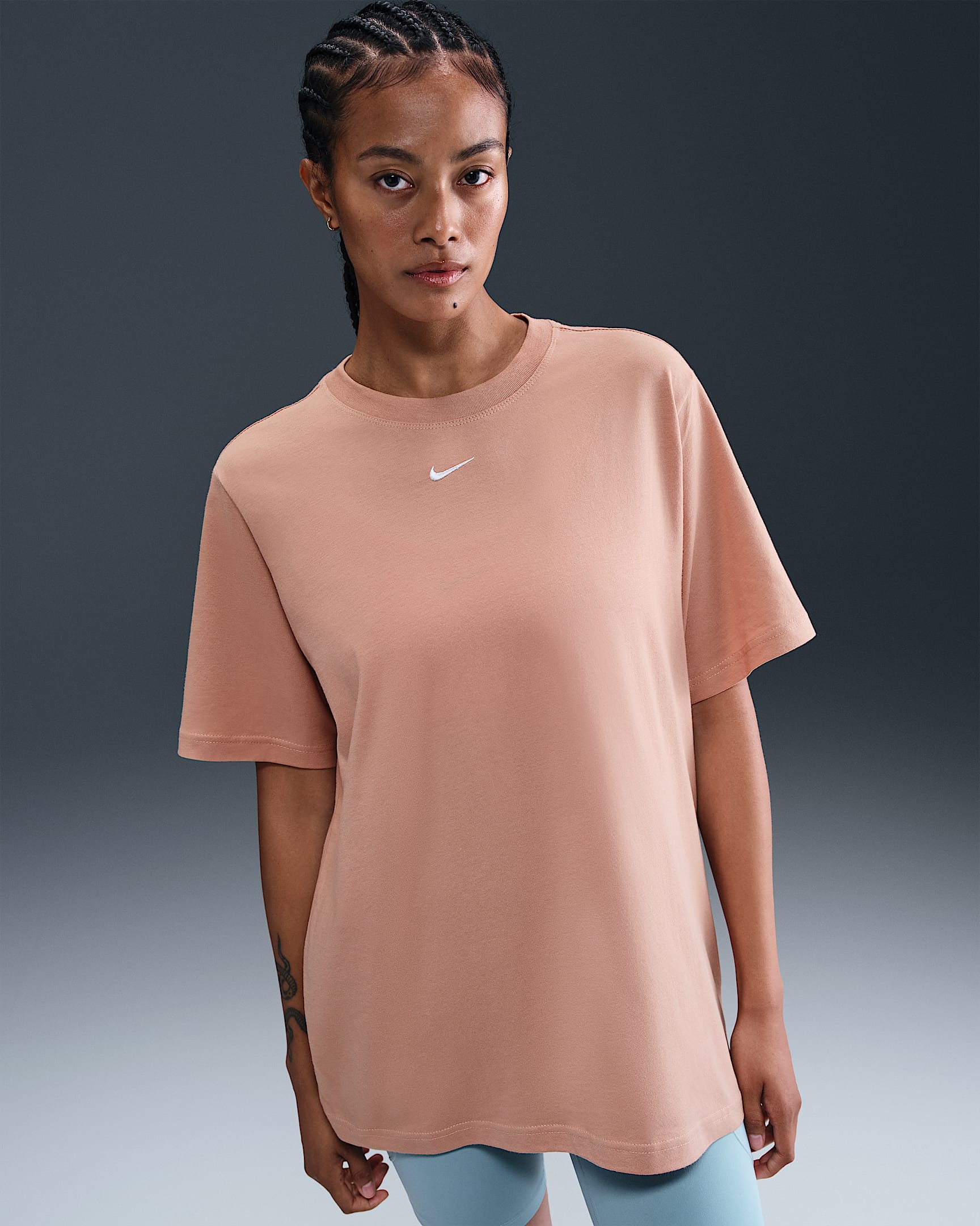 Nike Sportswear Women's T-Shirt - Rose Gold