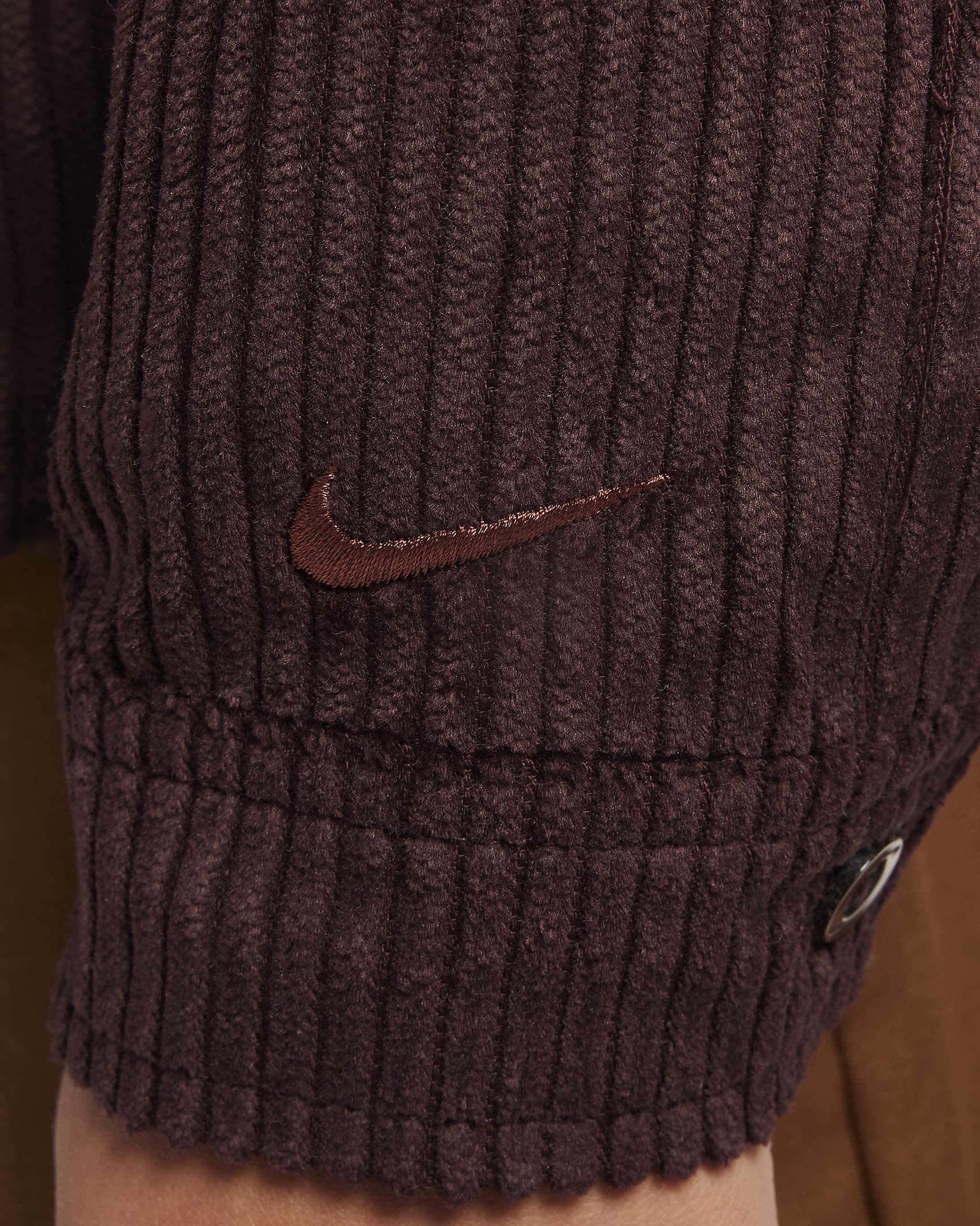 เสื้อสวมทับมีกระดุมเด็กโต Nike SB - Burgundy Crush/Dark Pony