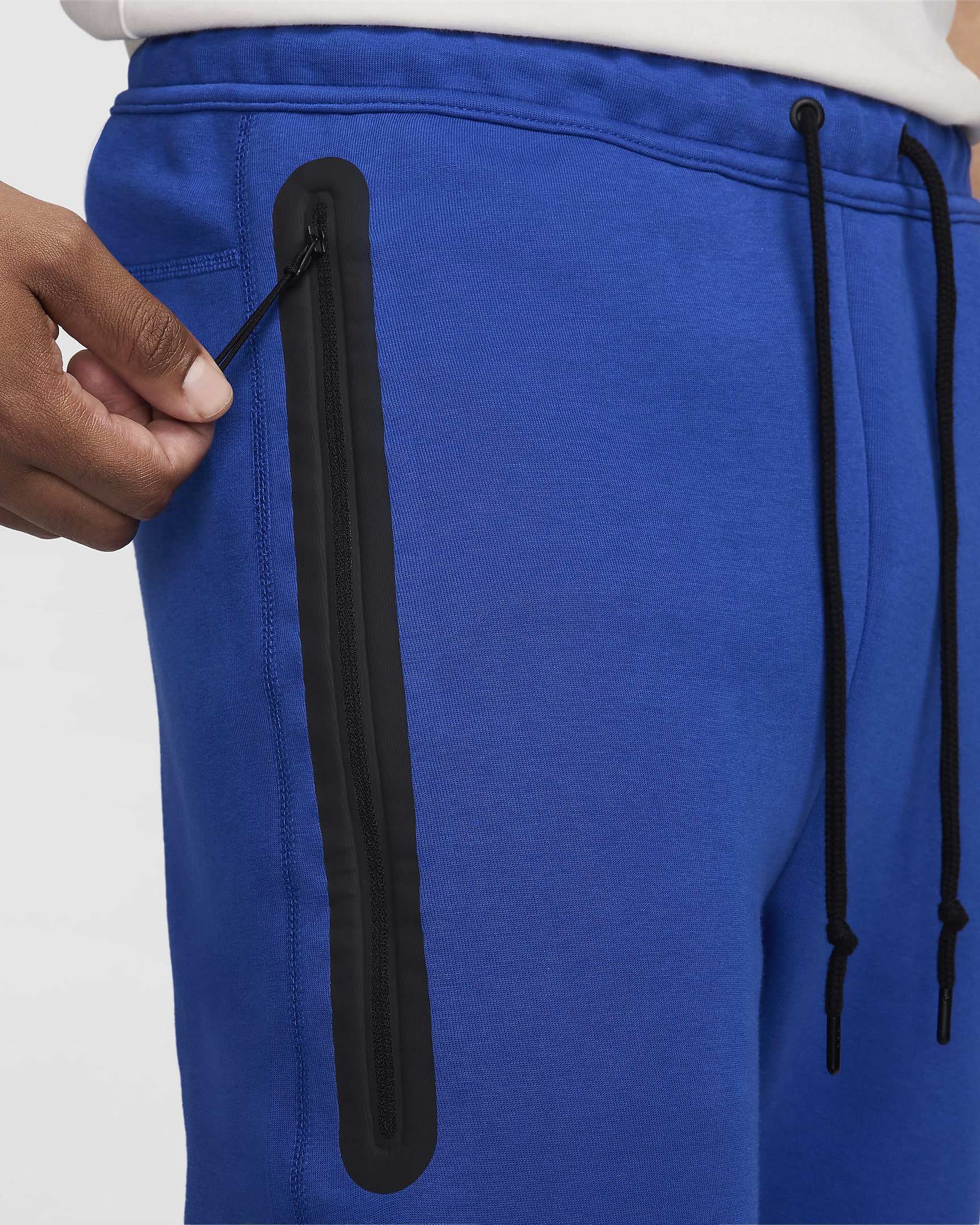 Nike Sportswear Tech Fleece Men's Joggers - Game Royal/Hyper Pink