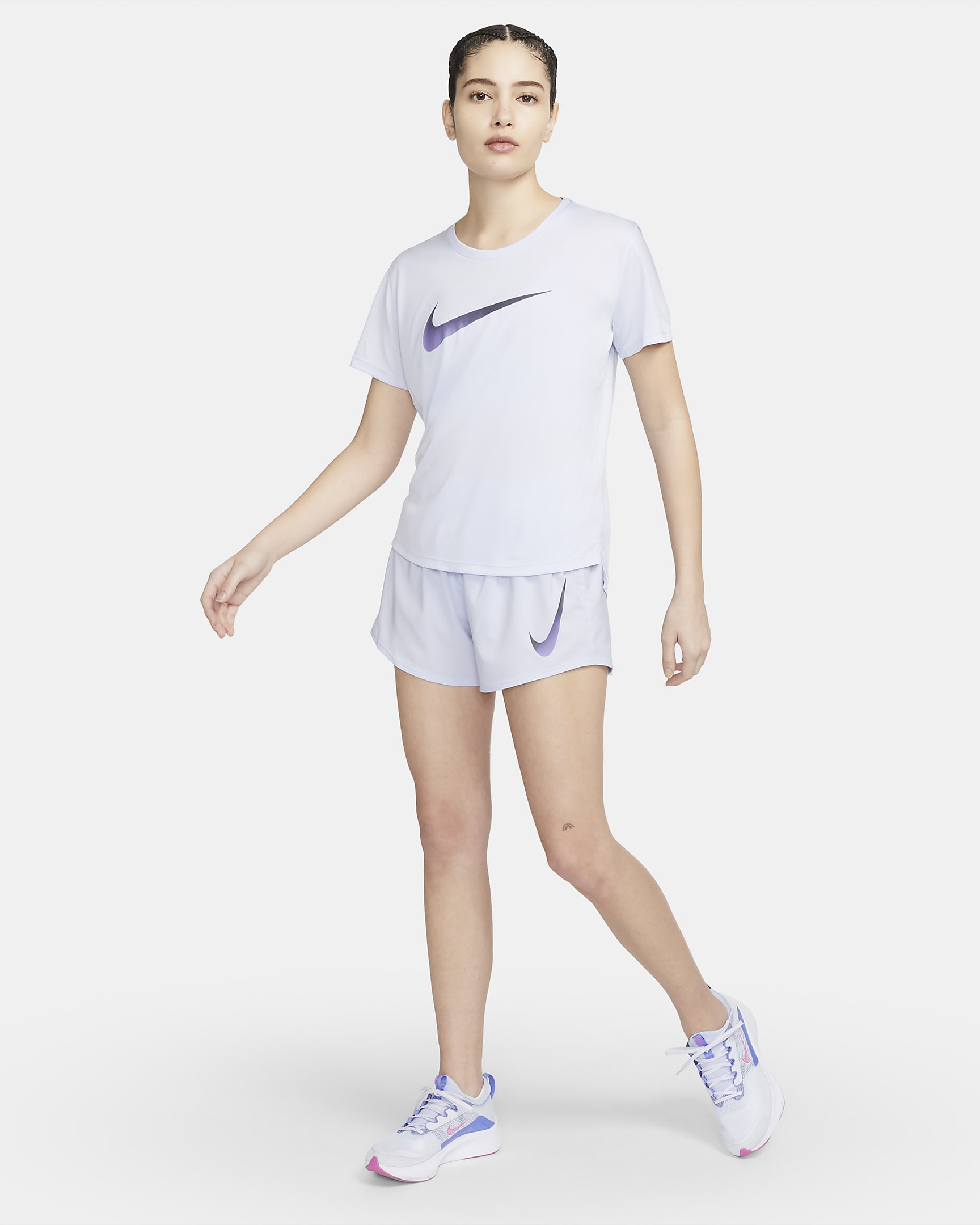 Kortærmet Nike Dri-FIT One-løbeoverdel til kvinder - Oxygen Purple