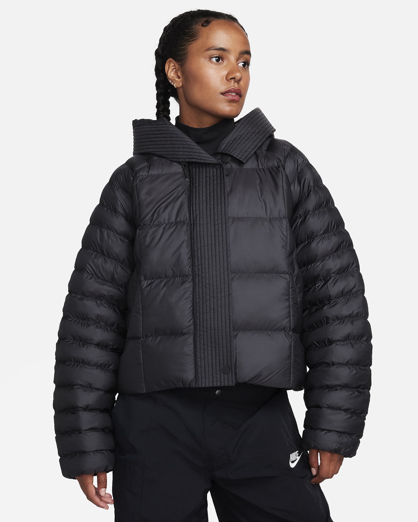 Nike Sportswear Swoosh Puffer PrimaLoft® Therma-FIT oversized damesjack met capuchon - Zwart/Wit