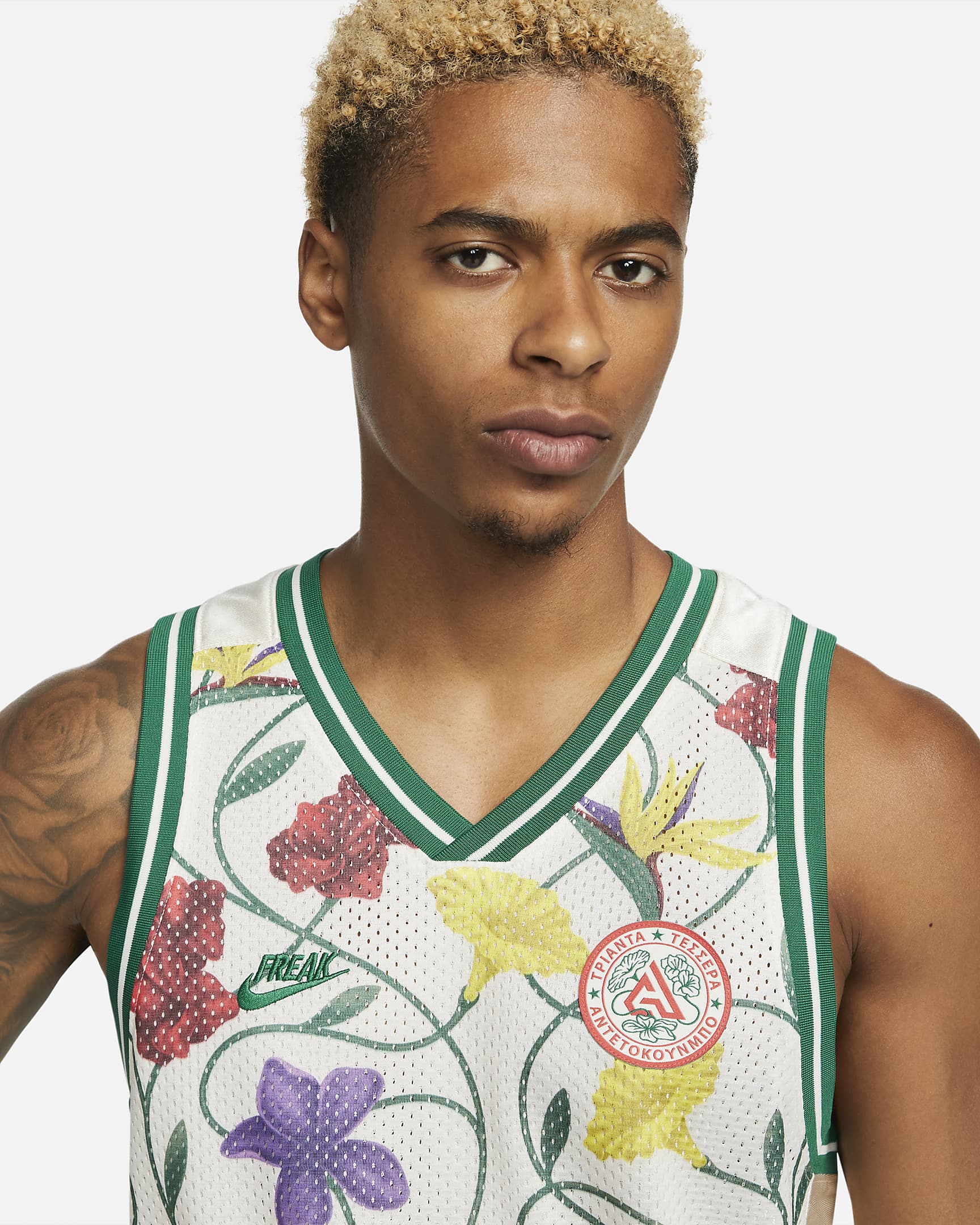 Giannis Men's DriFIT Printed DNA Basketball Jersey. Nike UK