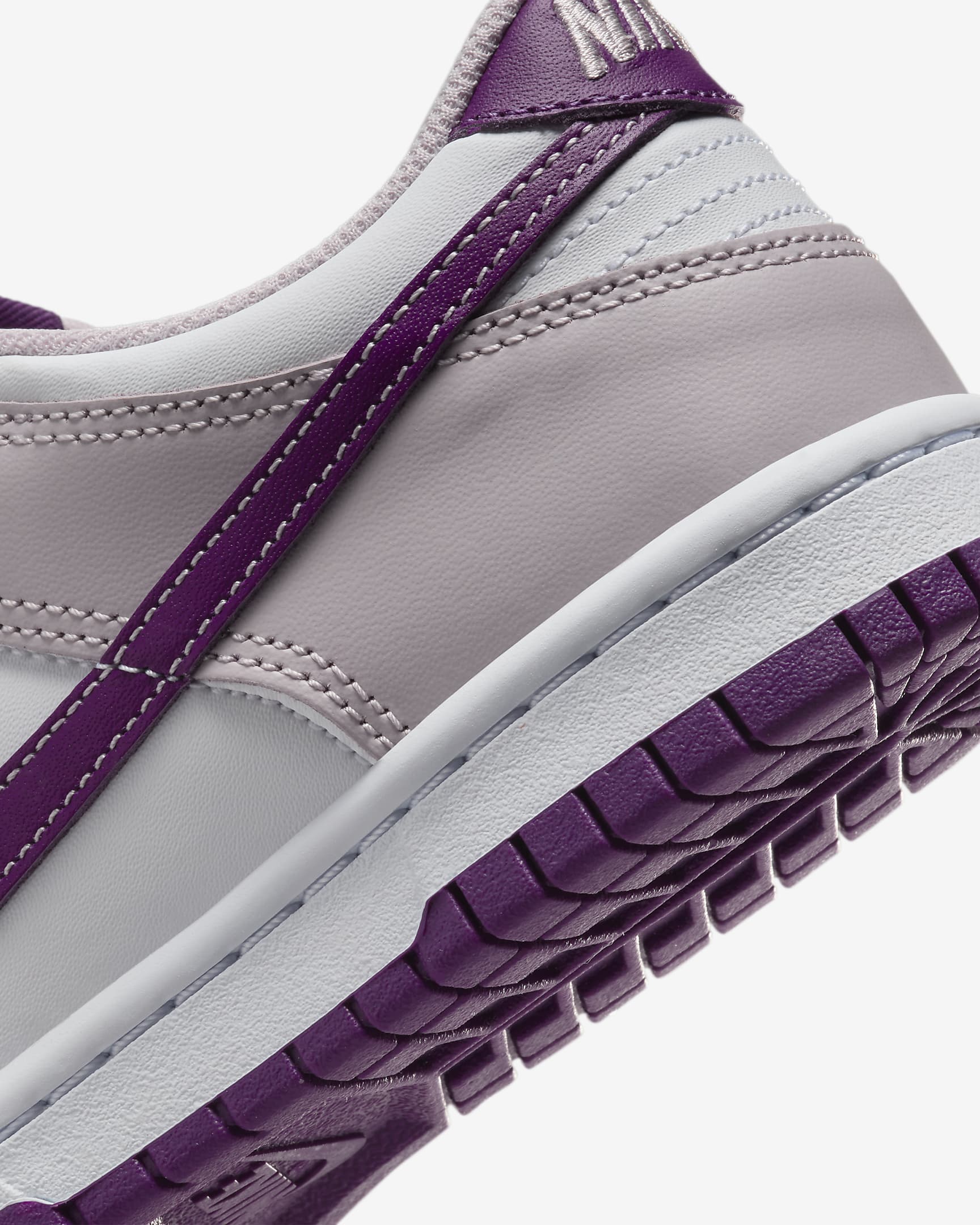 Nike Dunk Low Older Kids' Shoes - White/Platinum Violet/Viotech