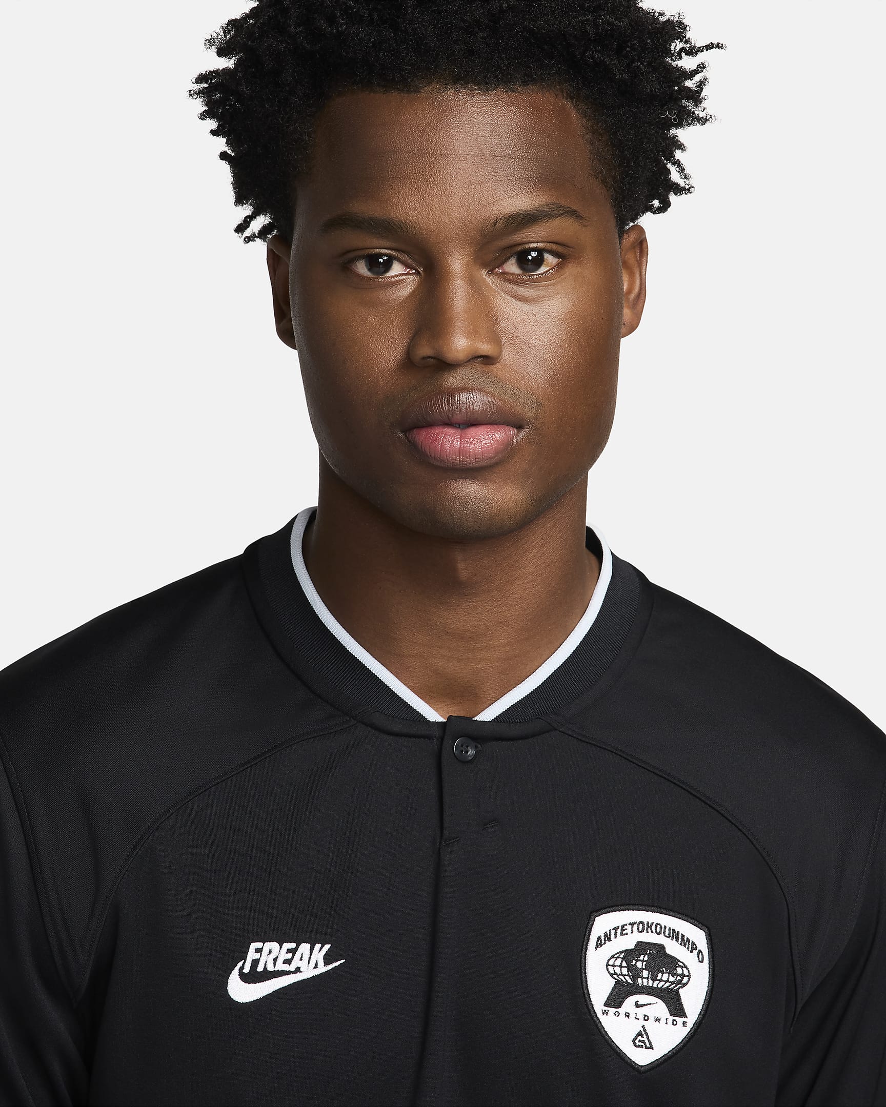 Giannis Men's DriFIT LongSleeve Basketball Top. Nike UK