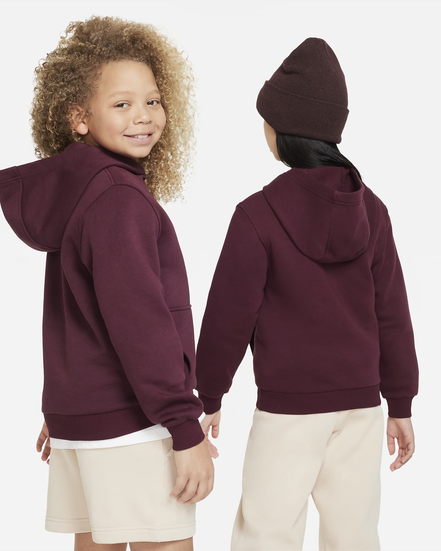 Nike Sportswear Club Fleece Older Kids' Pullover Hoodie. Nike LU