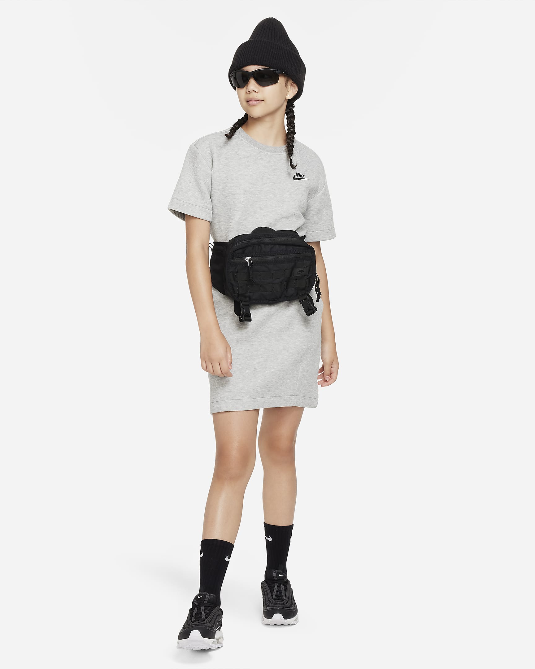 Nike Sportswear Tech Fleece Older Kids' (Girls') Dress. Nike AT
