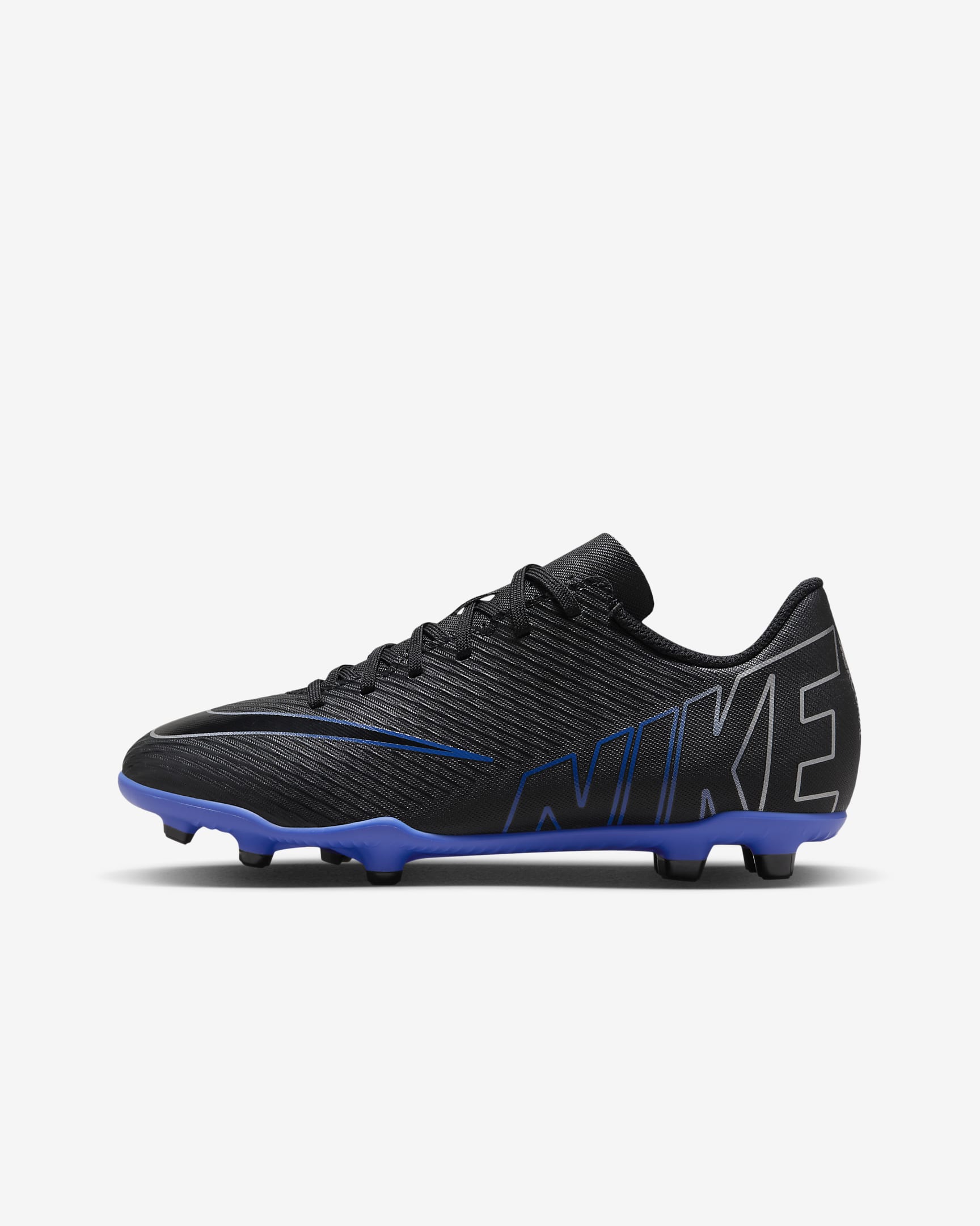 Tacos de fútbol de corte low para terrenos múltiples para niños de preescolar y grandes Nike Jr. Mercurial Vapor 15 Club - Negro/Hiperroyal/Cromo