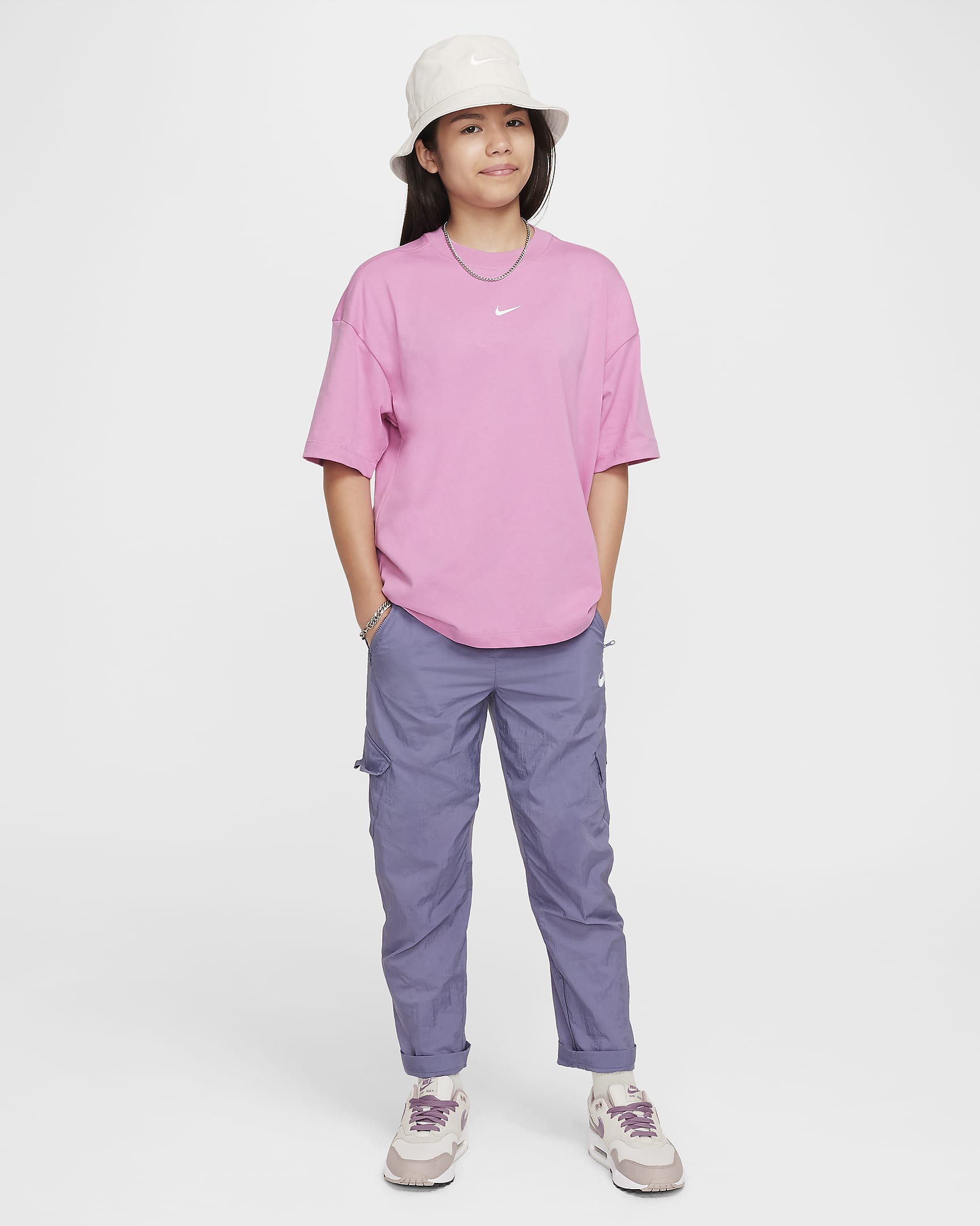 Playera oversized para niña talla grande Nike Sportswear - Flamenco mágico