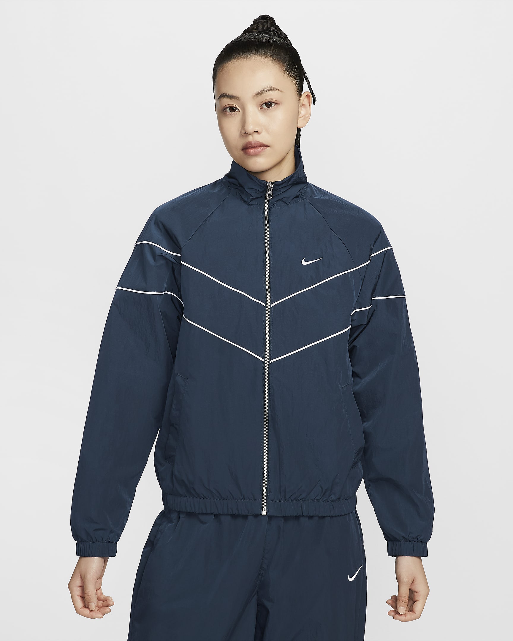 Nike Windrunner Women's Loose UV Woven Full-Zip Jacket - Armory Navy/White