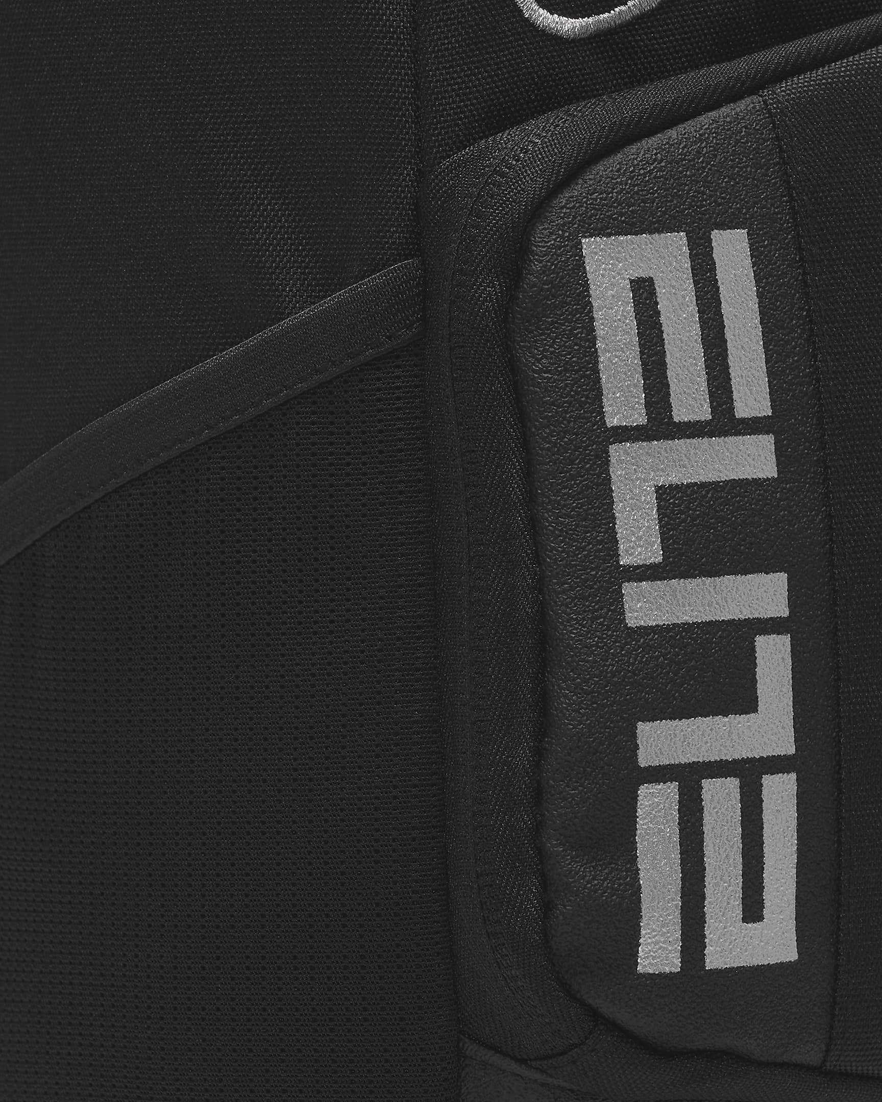 Nike Elite Fuel Pack Lunch Bag.