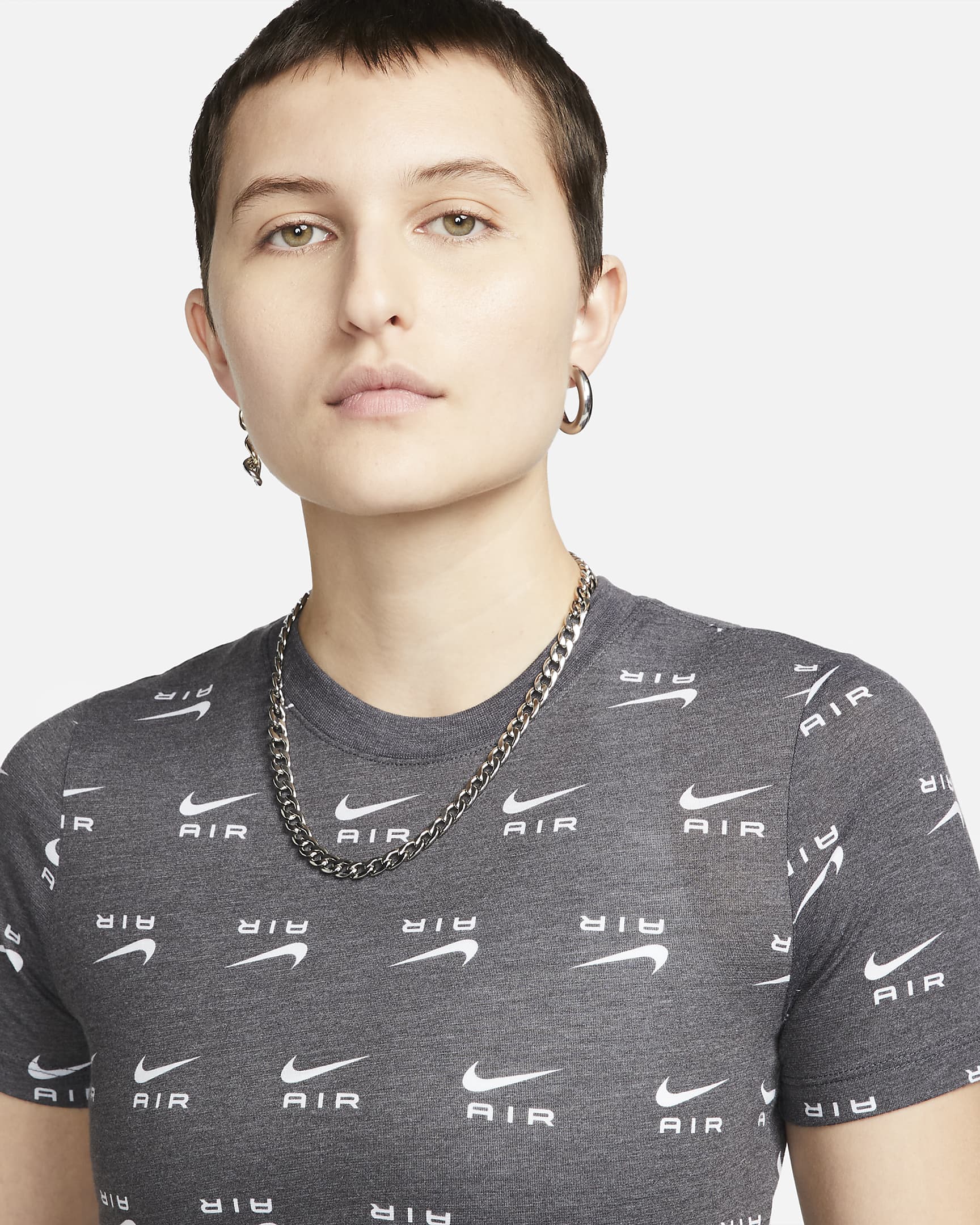 Nike Air Women's SlimFit Printed Crop TShirt. Nike FI