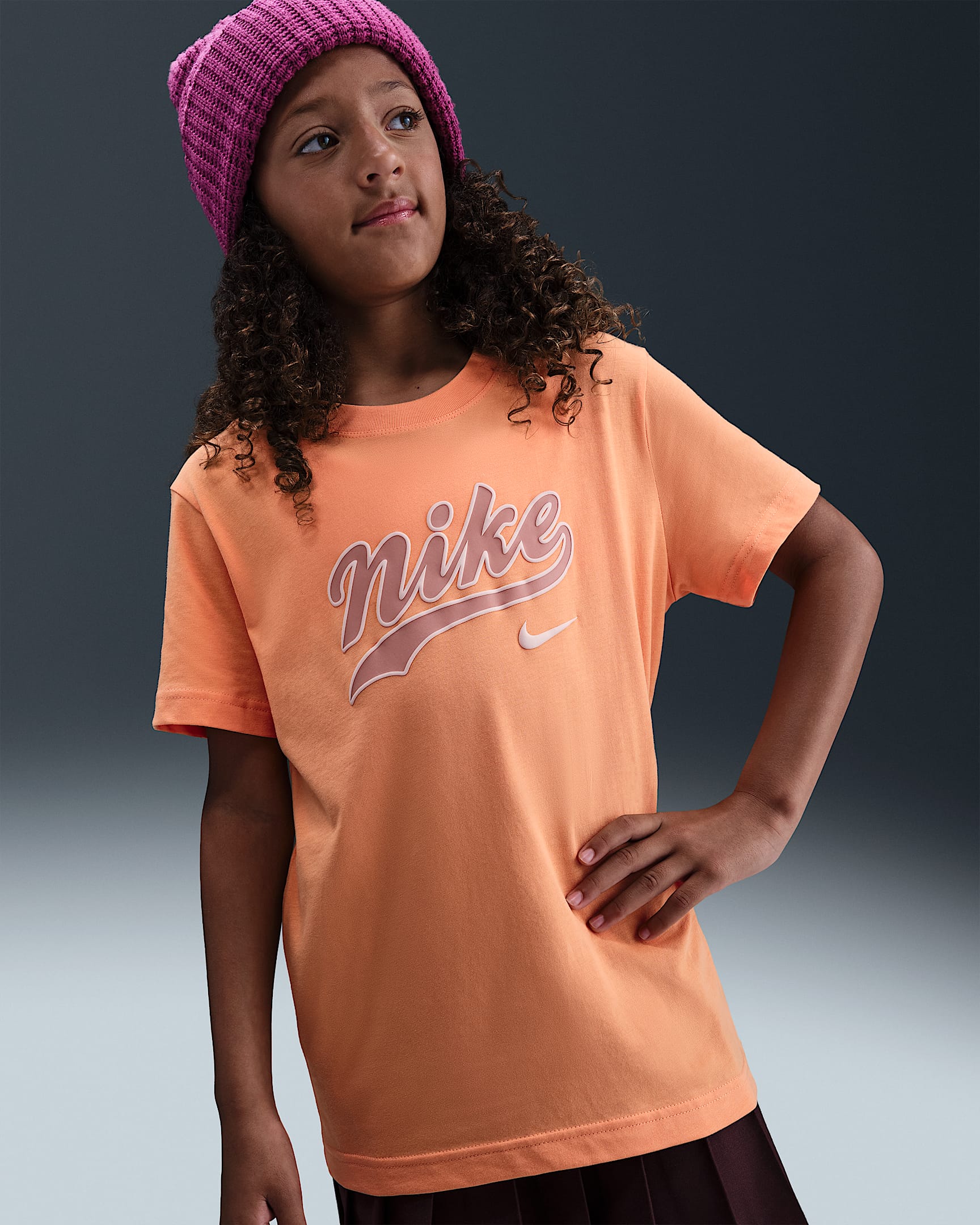 Nike Sportswear T-Shirt für (ältere Kinder, Mädchen) - Marrakesh/Rose Gold