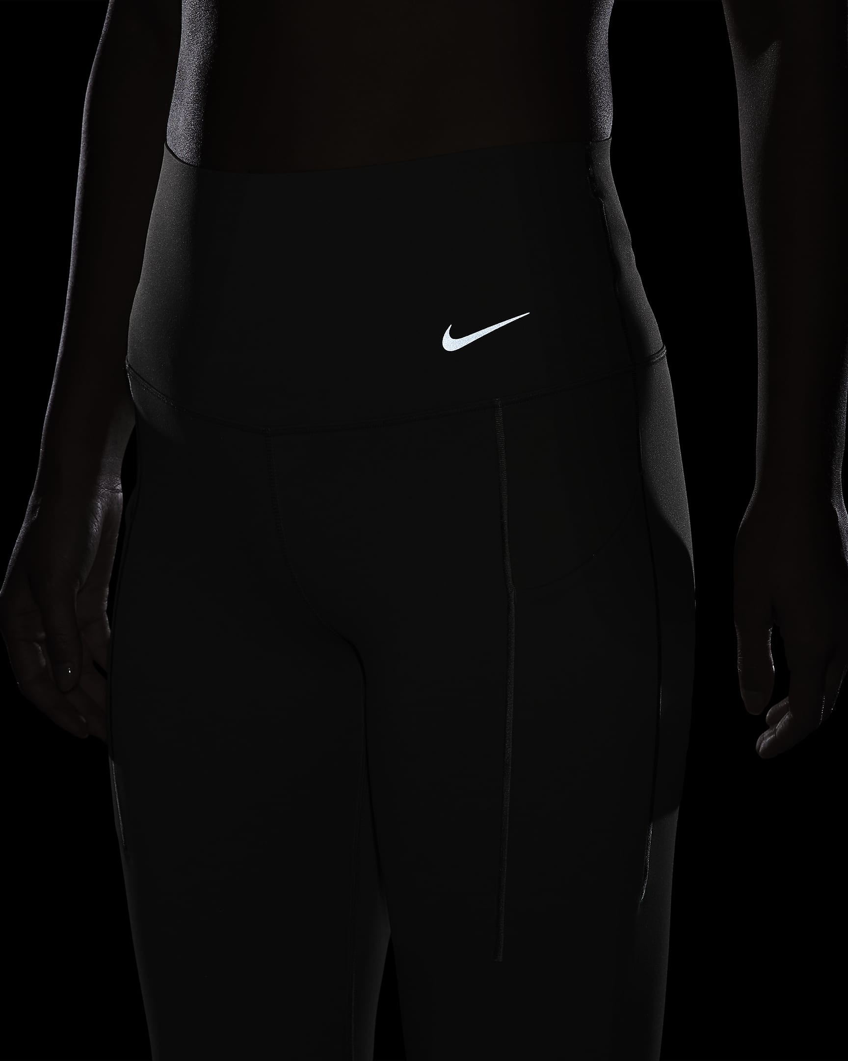 Nike Universa Women's Medium-Support High-Waisted 7/8 Leggings with Pockets - Light Army/Black