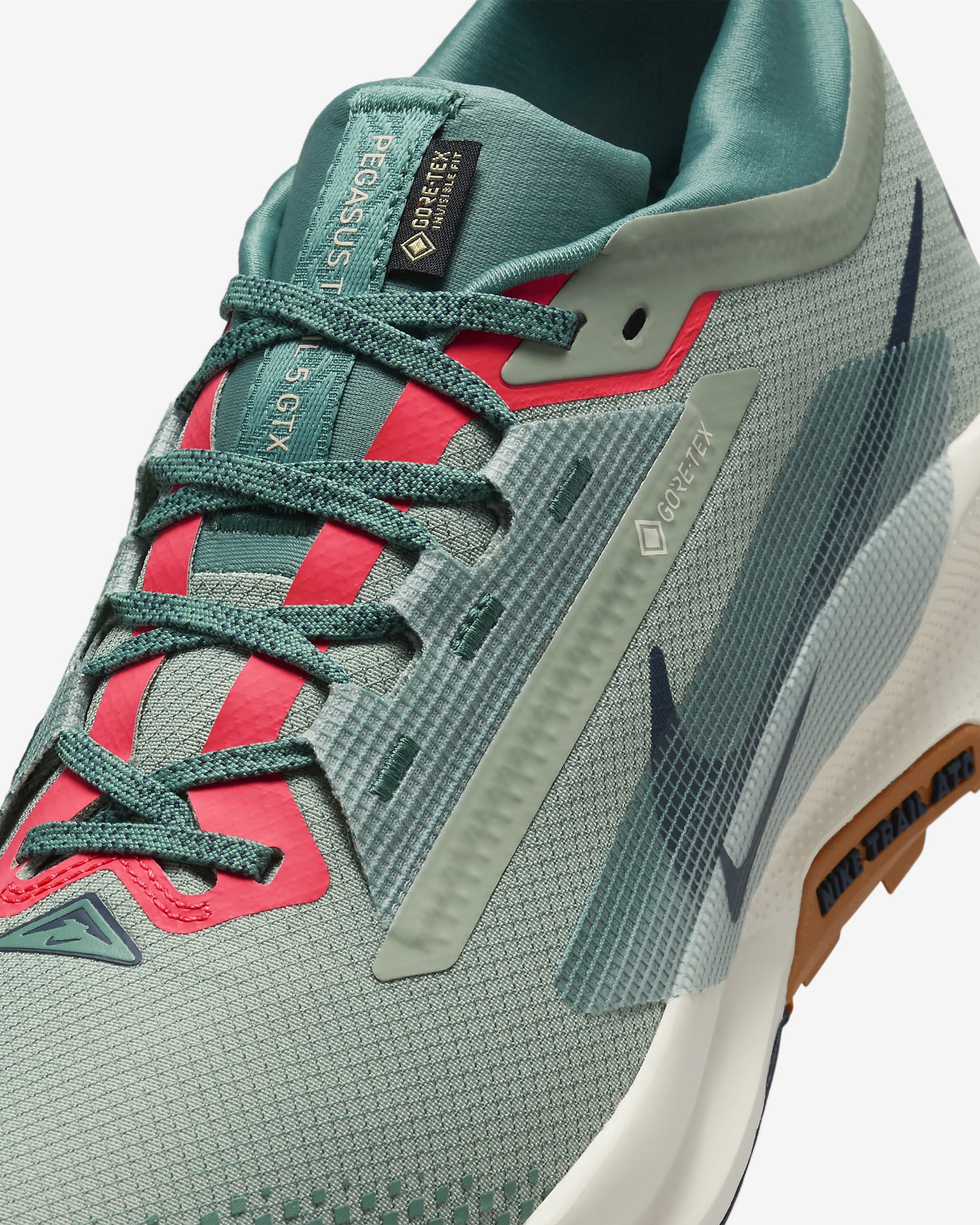 Nike Pegasus Trail 5 GORE-TEX Men's Waterproof Trail-Running Shoes - Jade Horizon/Bicoastal/Pale Ivory/Armoury Navy