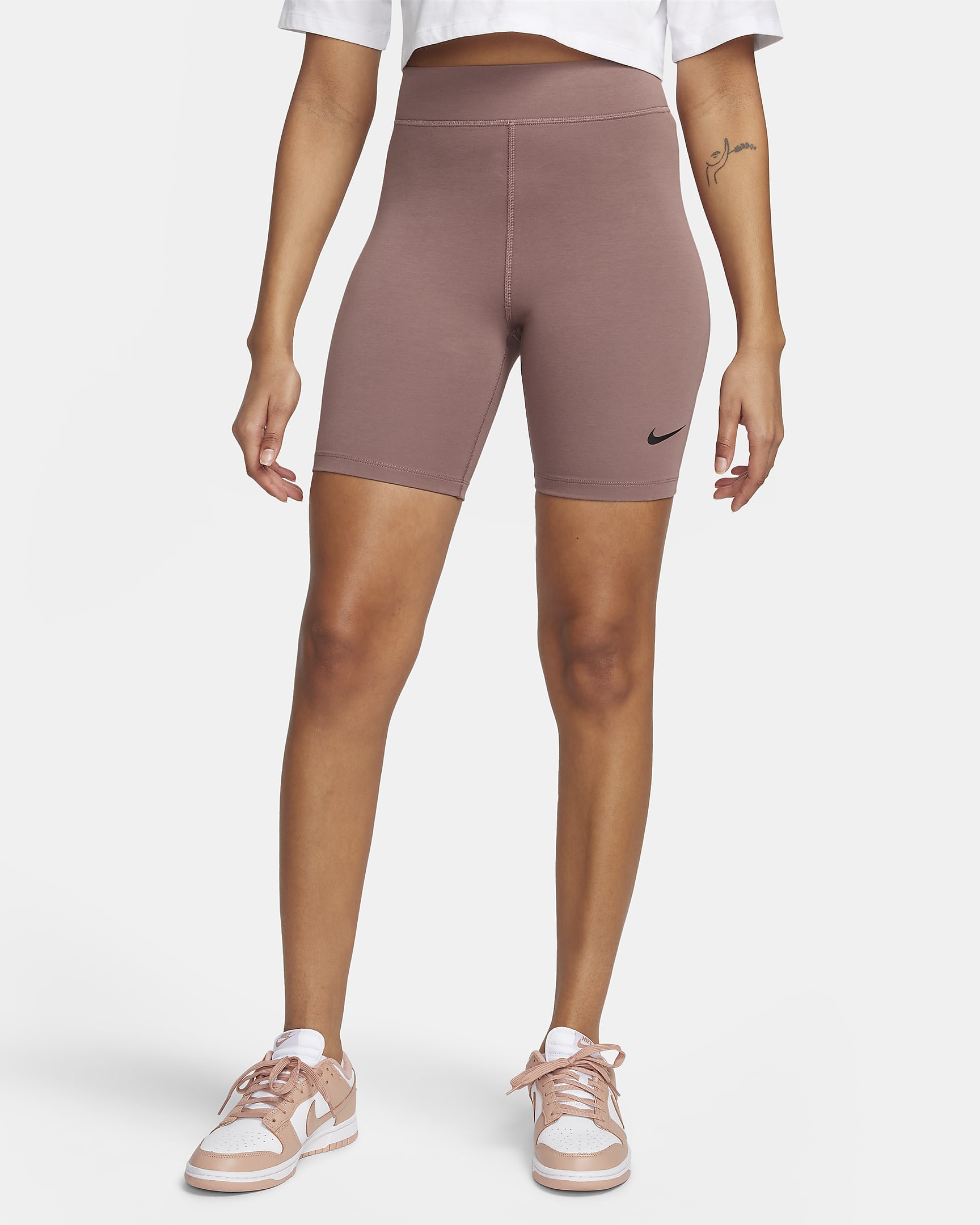 Nike Sportswear Classic Women's High-Waisted 8" Biker Shorts - Smokey Mauve/Black