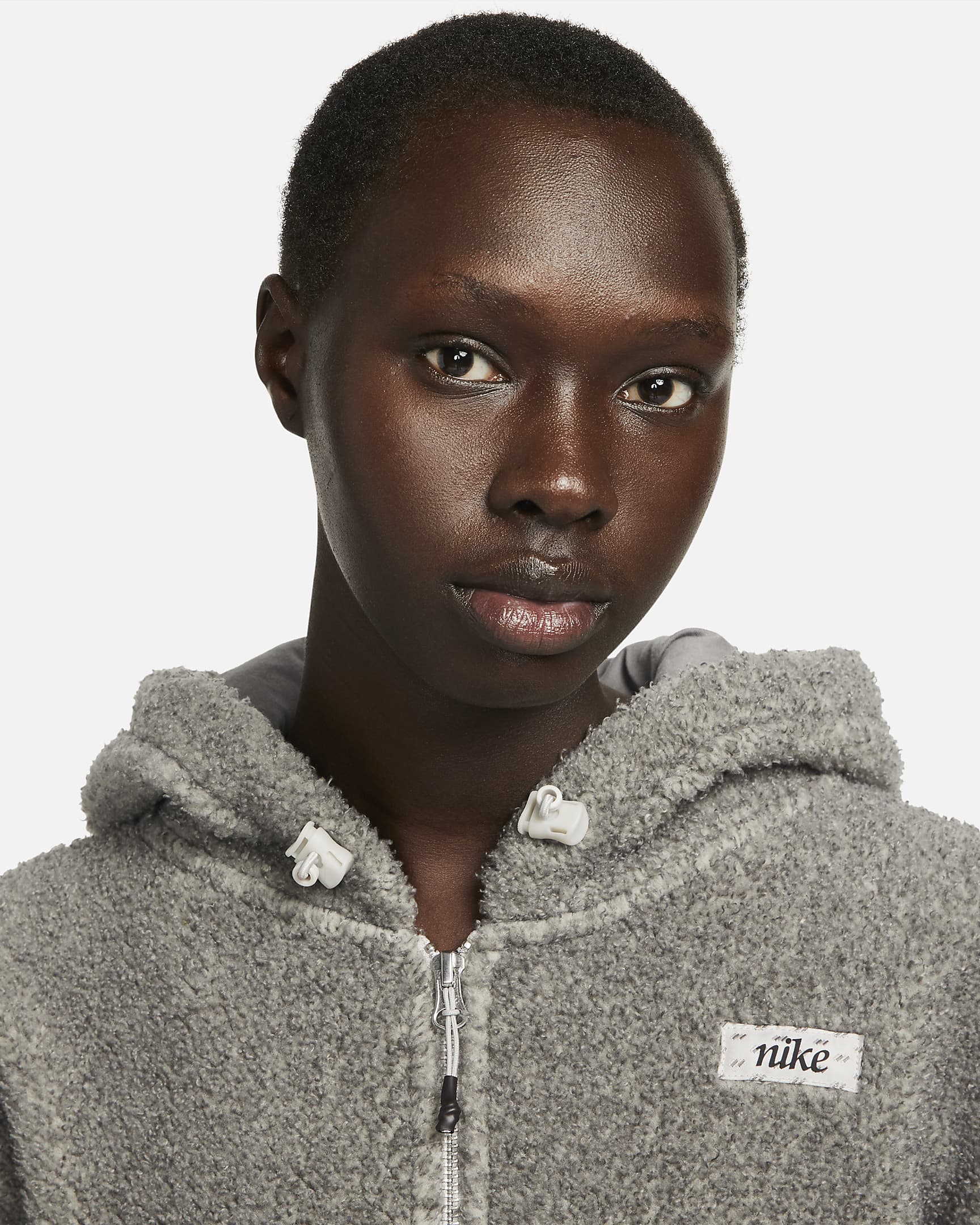 Nike ThermaFIT Women's FullZip Hoodie. Nike GB