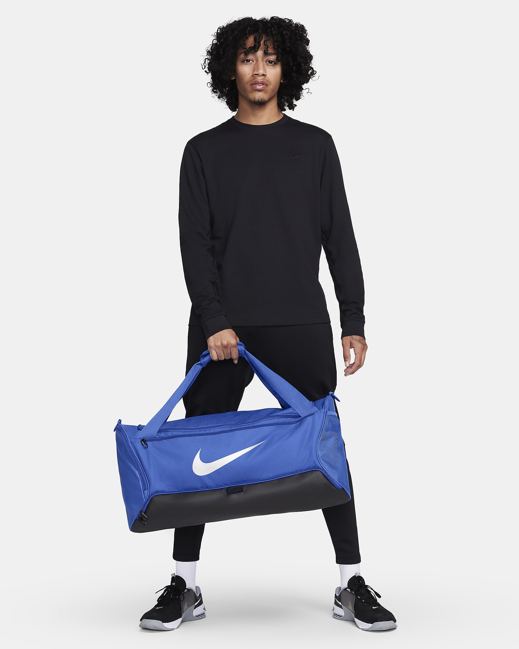 Nike Brasilia 9.5 Training Duffel Bag (Medium, 60L) - Game Royal/Black/Metallic Silver