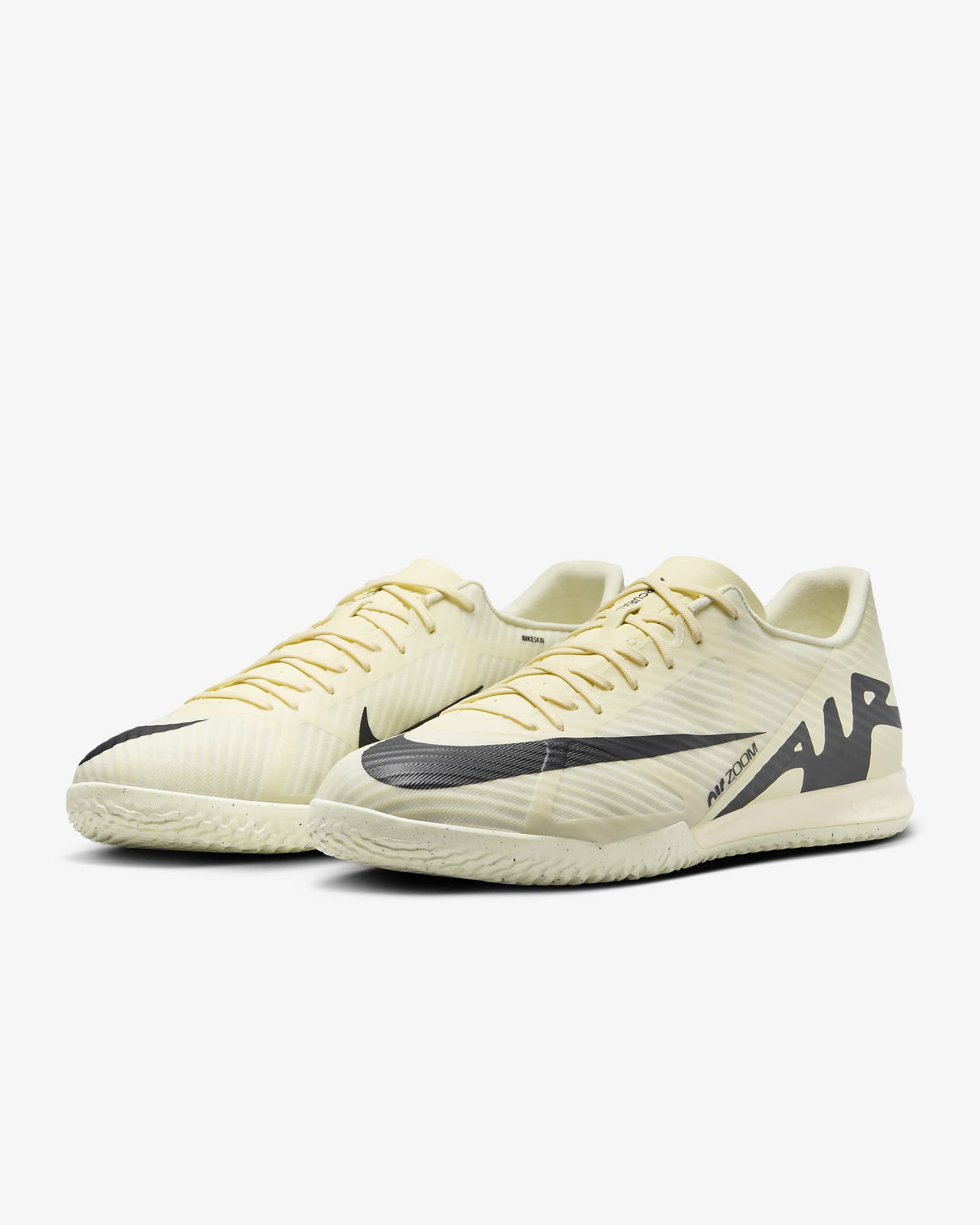 Chaussure de foot en salle basse Nike Mercurial Vapor 15 Academy. Nike CA