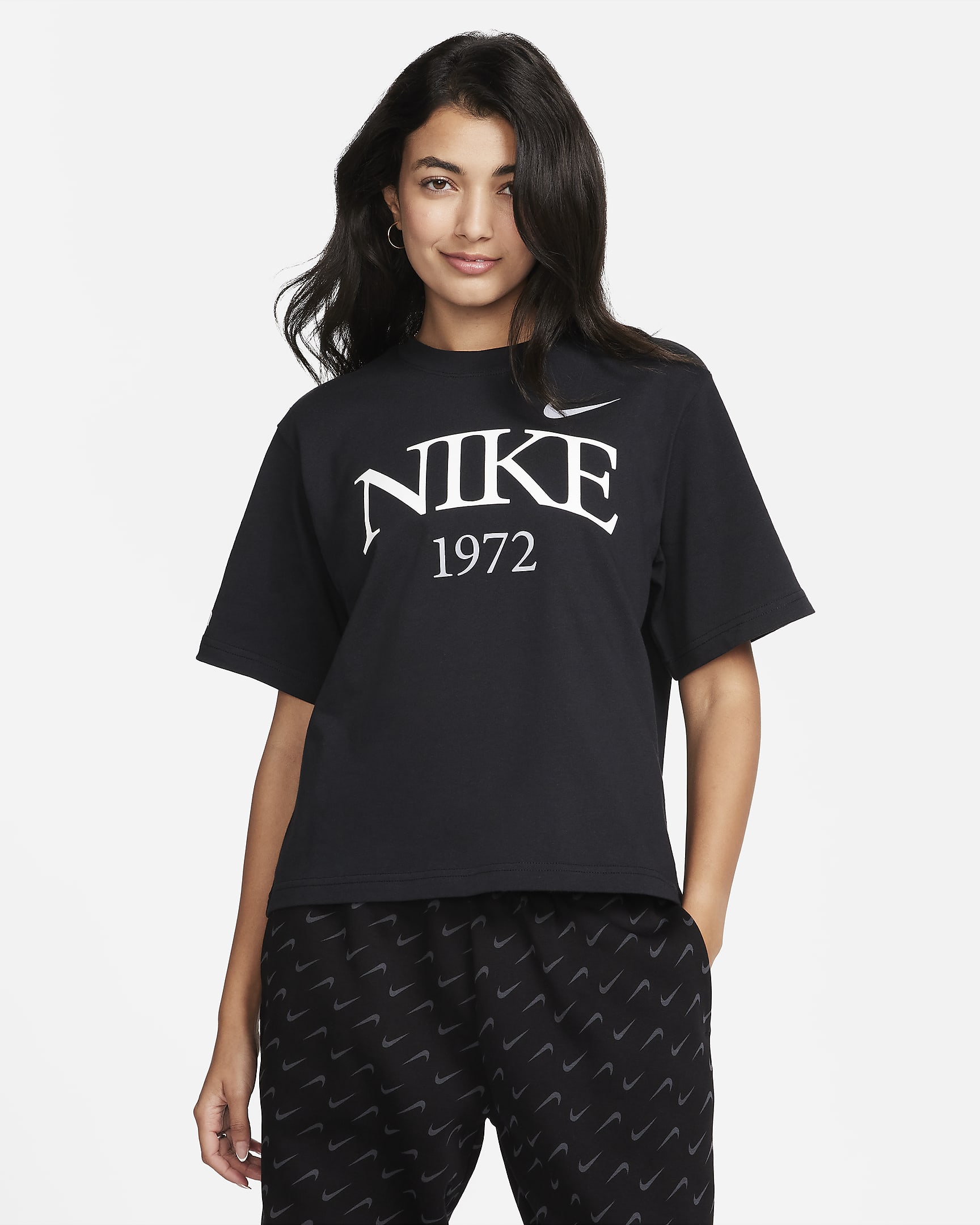 Playera para mujer Nike Sportswear Classic - Negro