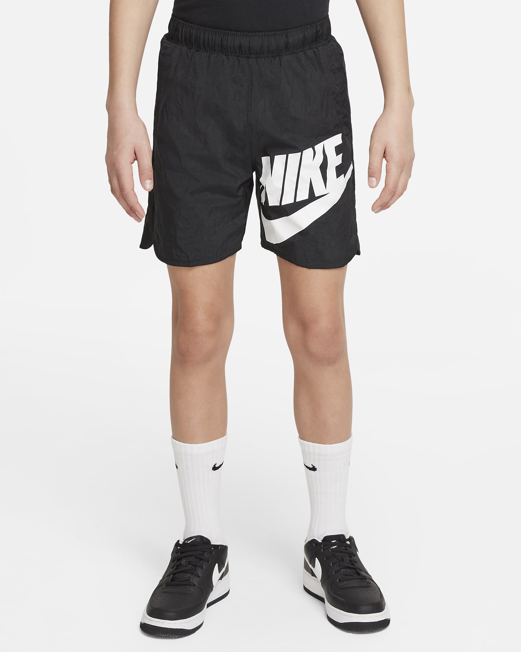 Nike Sportswear Older Kids' (Boys') Woven Shorts - Black/White