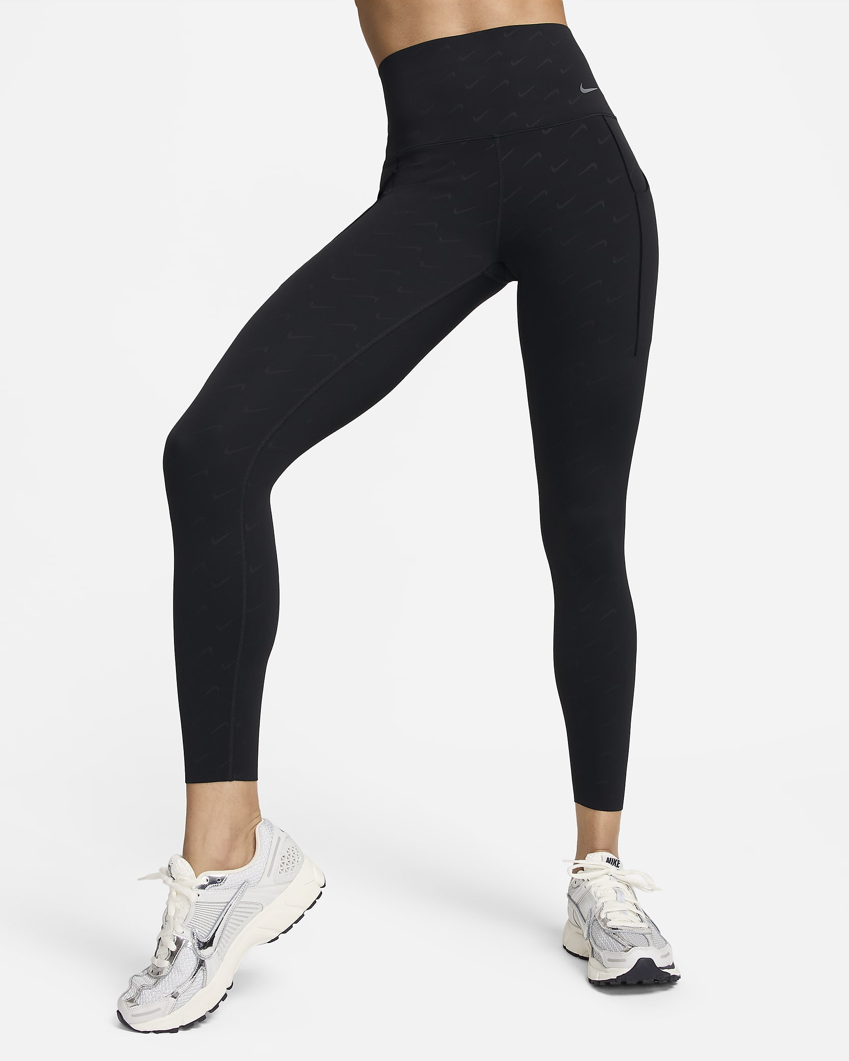 Nike Universa Leggings de 7/8 de talle alto y sujeción media con bolsillos y estampado - Mujer - Negro/Negro