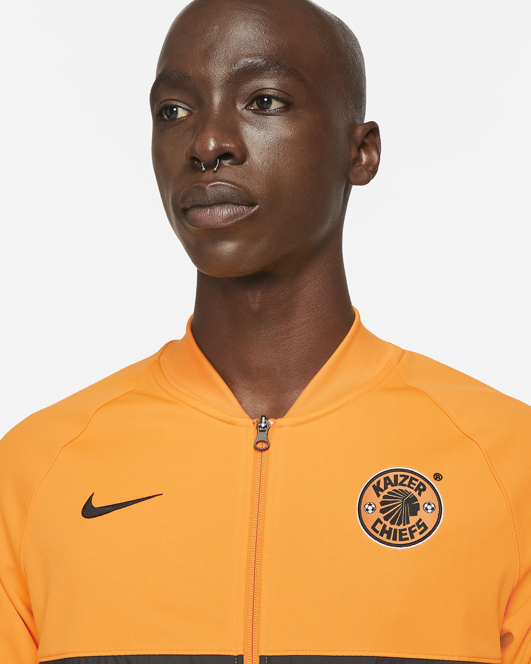 Kaizer Chiefs F.C. Men's FullZip Football Jacket. Nike AT