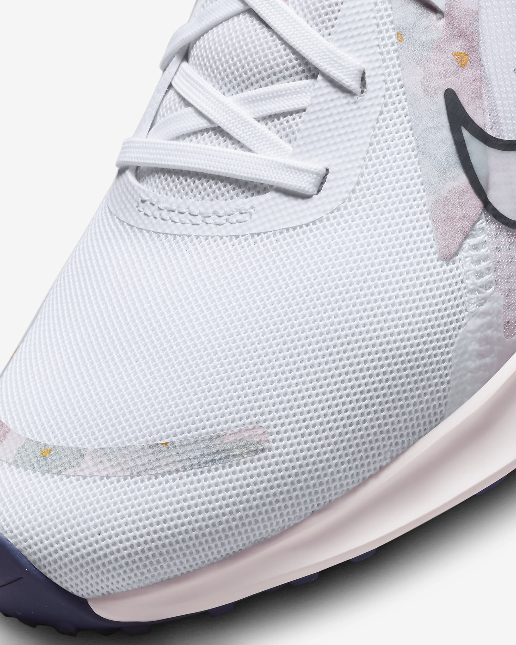 Nike Quest 5 Premium Women's Road Running Shoes. Nike ID