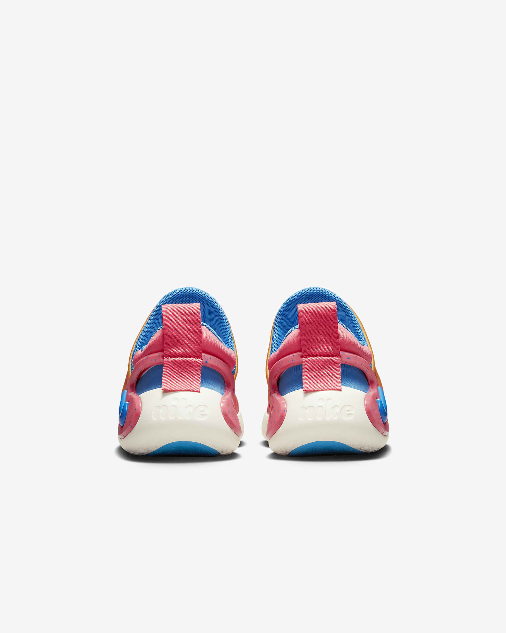 nike dynamo trainers