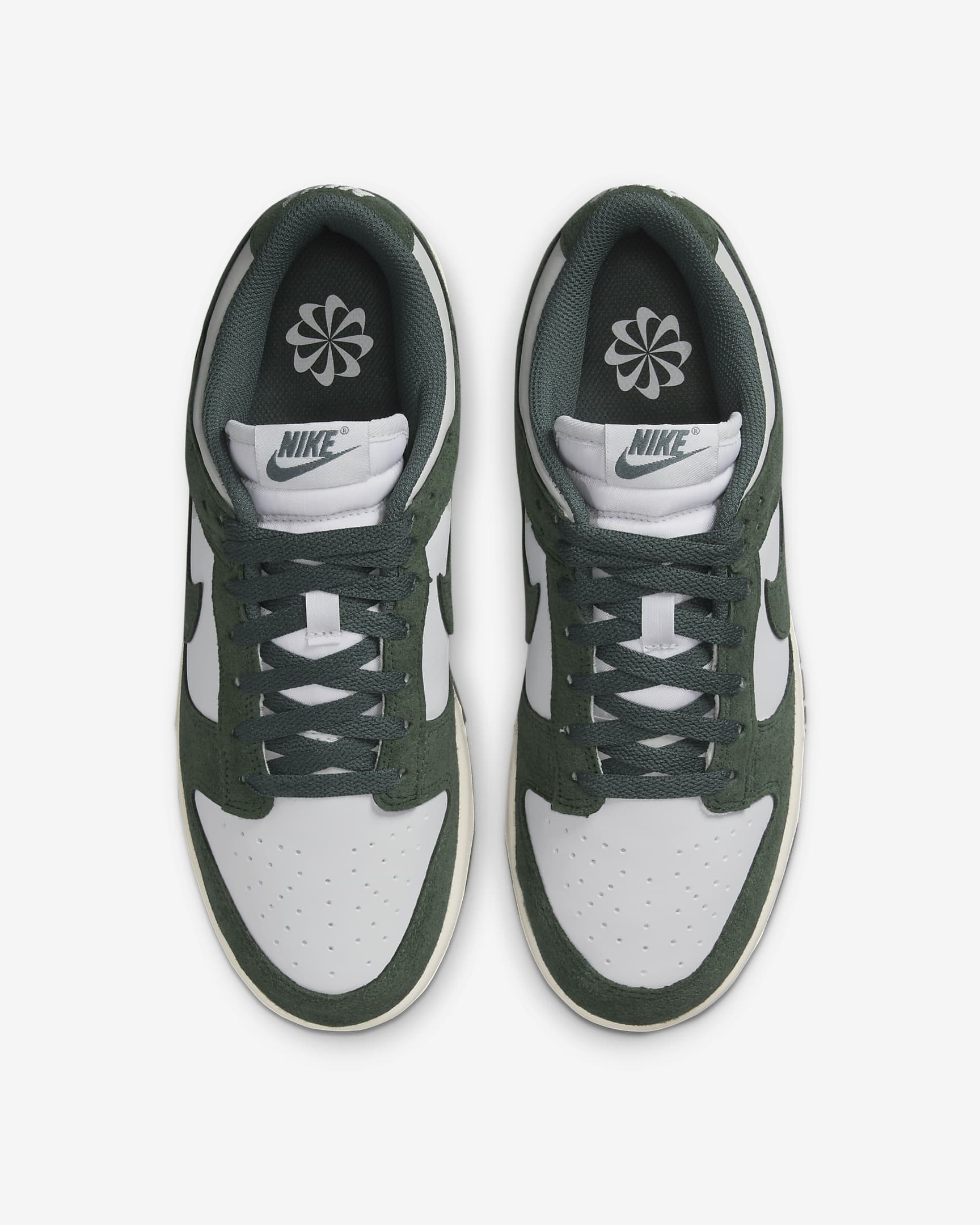 รองเท้าผู้หญิง Nike Dunk Low - Photon Dust/Sail/ขาว/Vintage Green