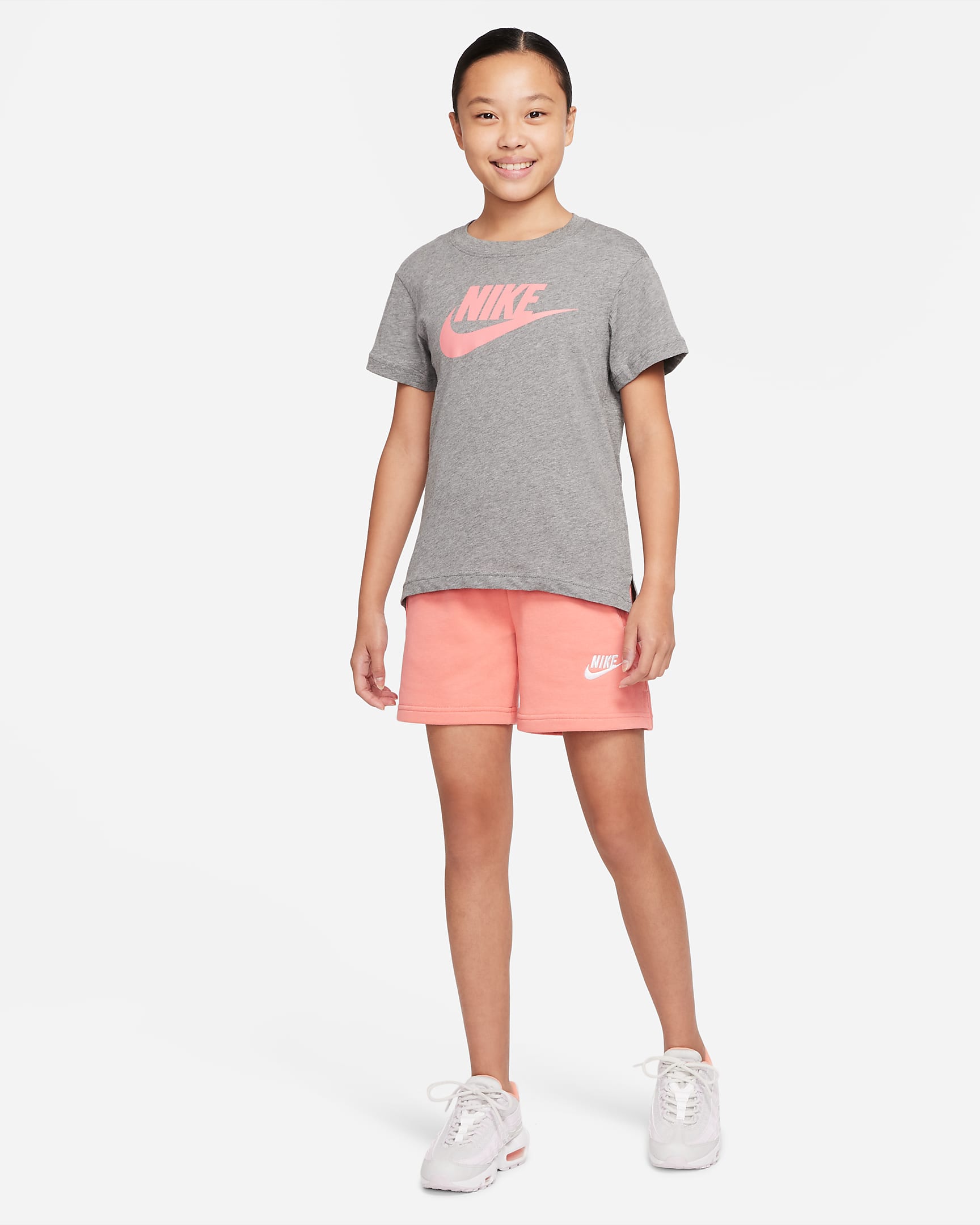 Nike Sportswear Big Kids' T-Shirt. Nike.com