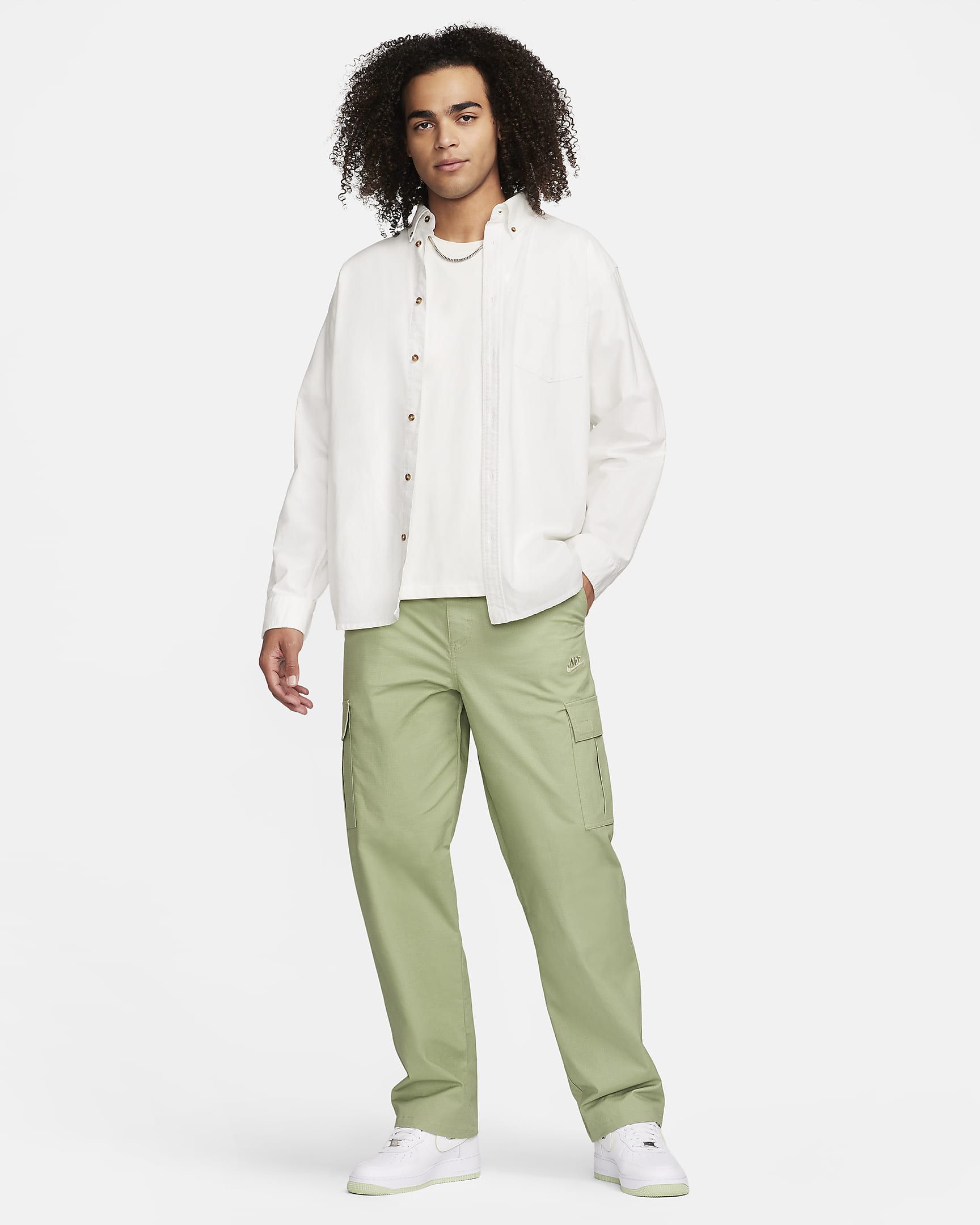 Nike Club Men's Cargo Trousers - Oil Green/Oil Green