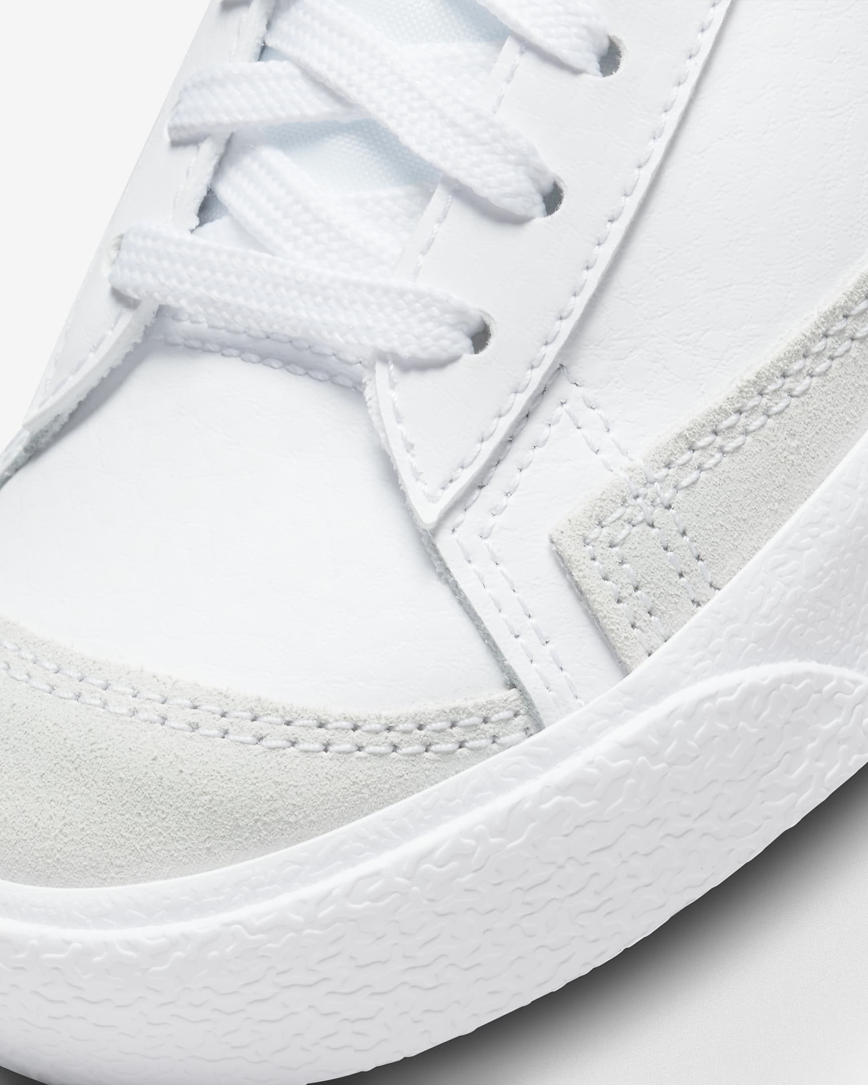 Nike Blazer Mid '77 Older Kids' Shoes - White/Total Orange/Black