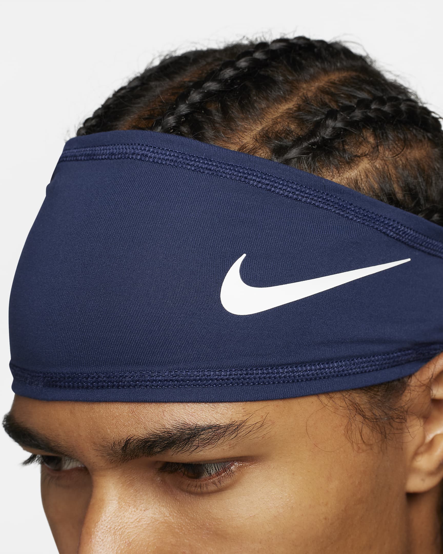 Nike Pro DriFIT Skull Wrap.