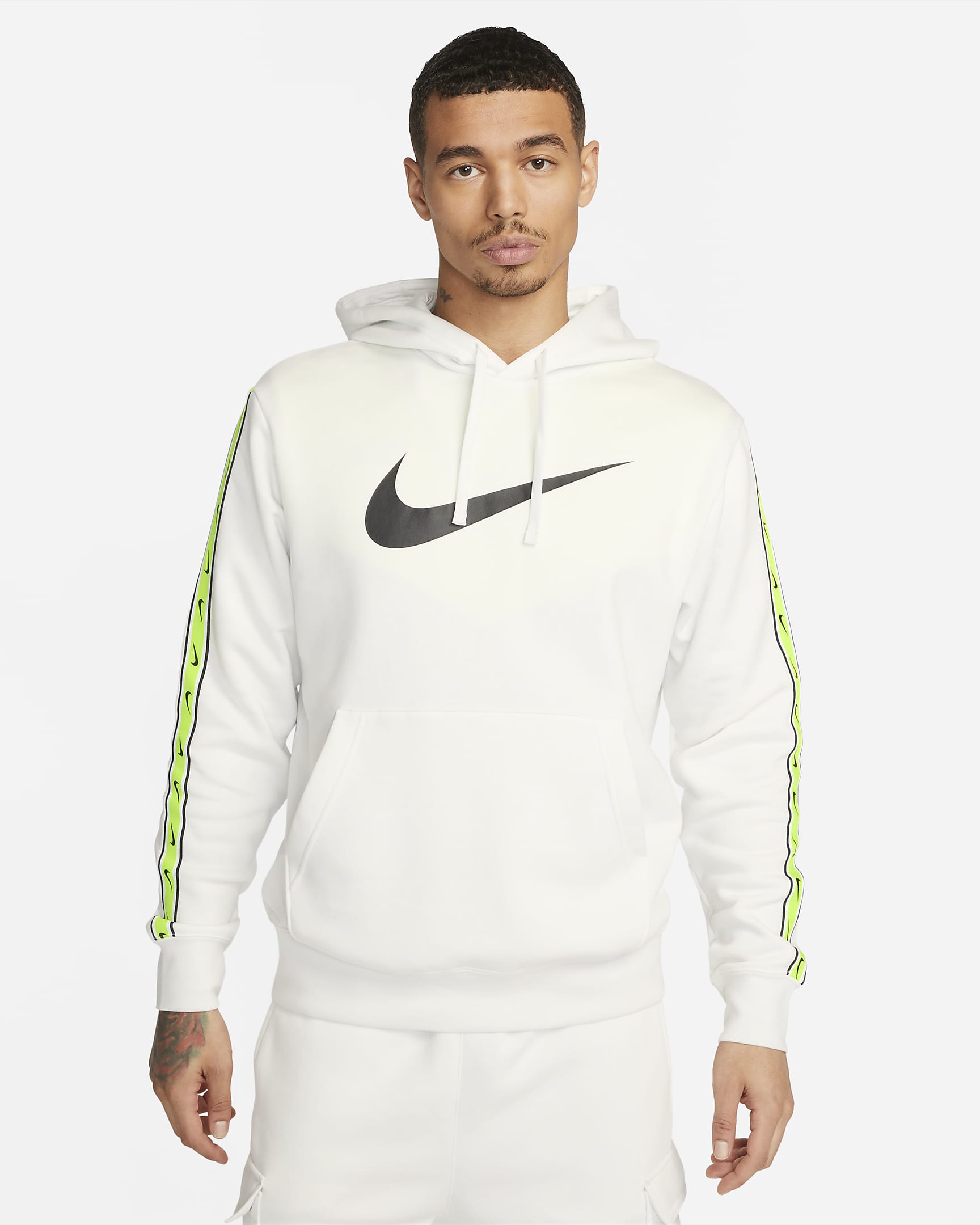 Nike Sportswear Repeat Men's Pullover Fleece Hoodie. Nike AU