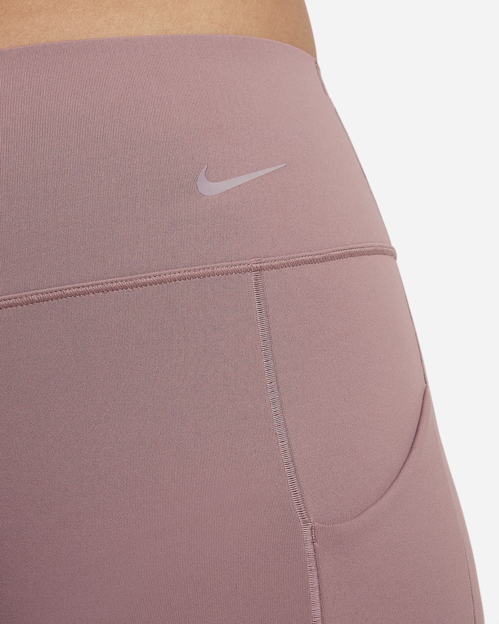 Nike Universa Leggings in voller Länge mit Taschen, mittlerem Halt und mittelhohem Bund für Damen - Smokey Mauve/Schwarz