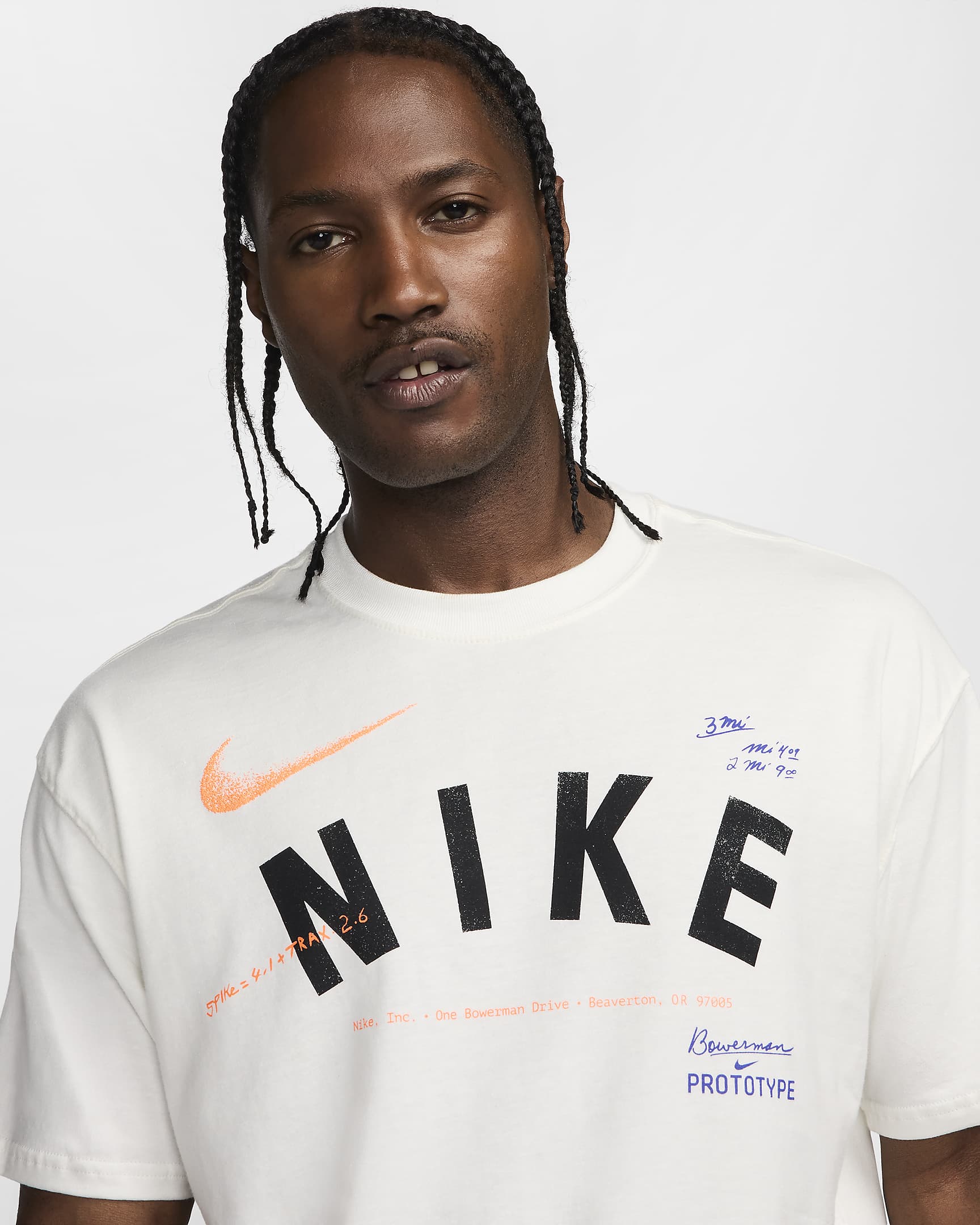 Nike Sportswear Men's Max90 T-Shirt - Sail/Total Orange