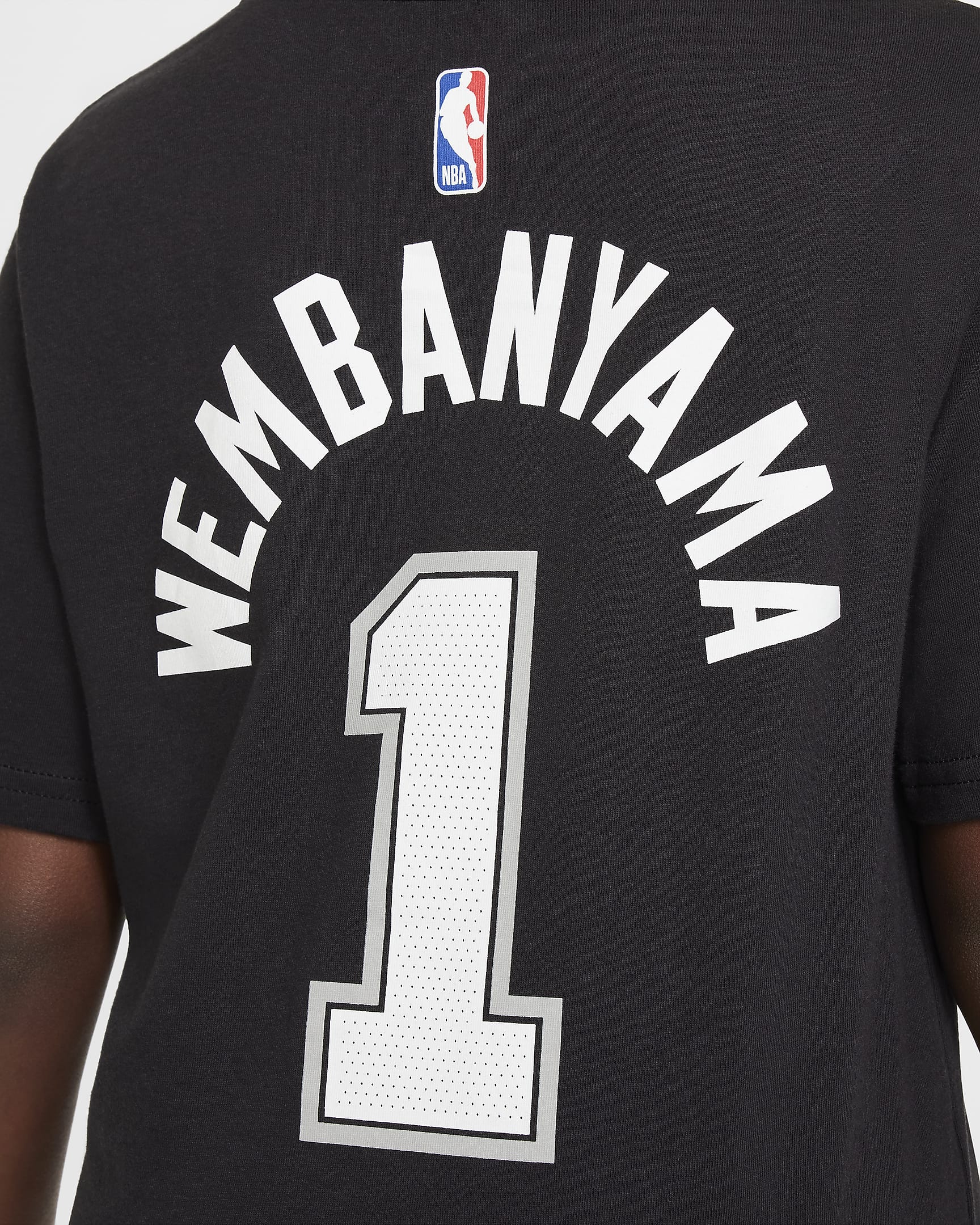 Victor Wembanyama San Antonio Spurs Essential Older Kids' Nike NBA T-Shirt - Black