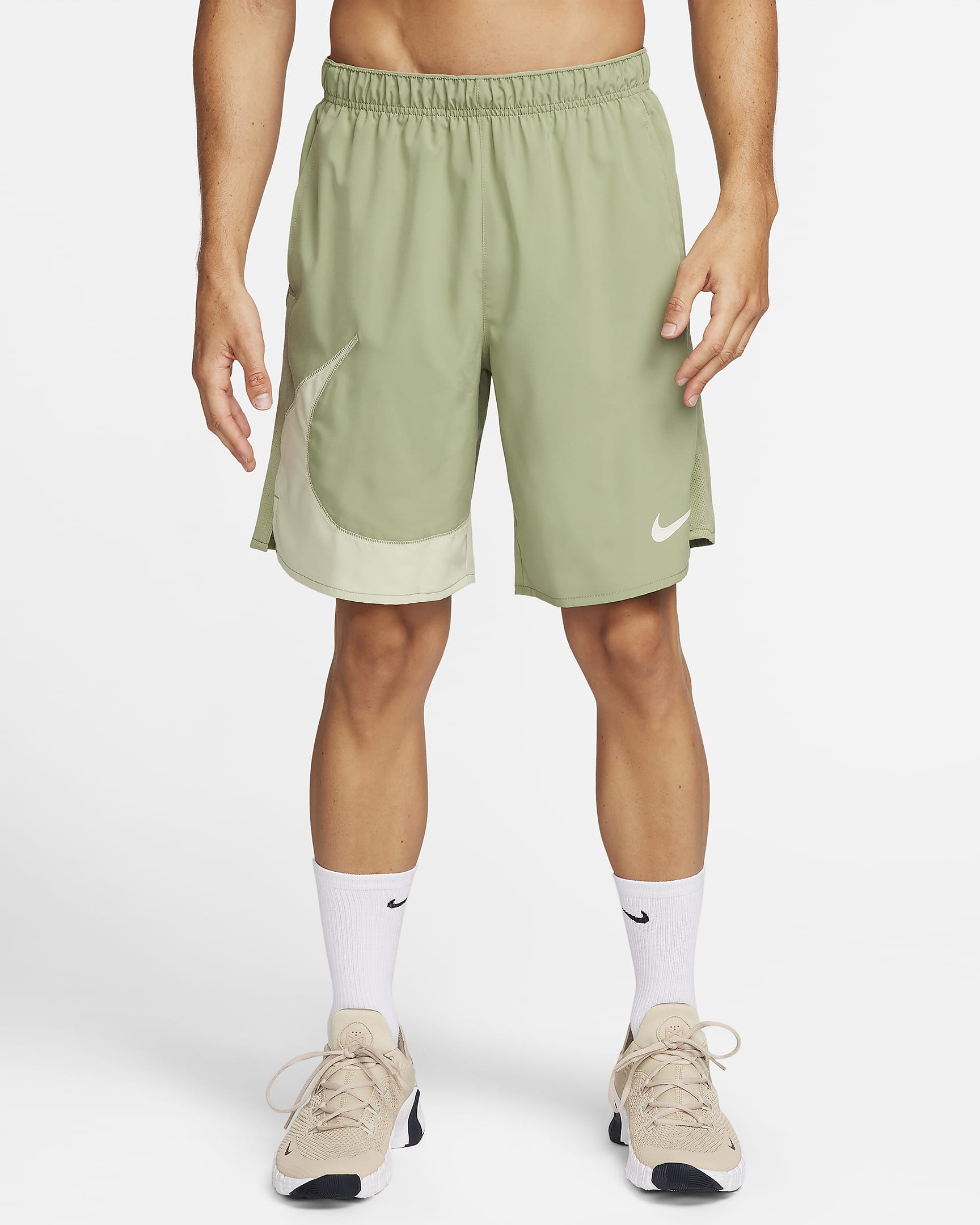 Nike Dri-FIT Challenger Men's 23cm (approx.) Unlined Versatile Shorts ...