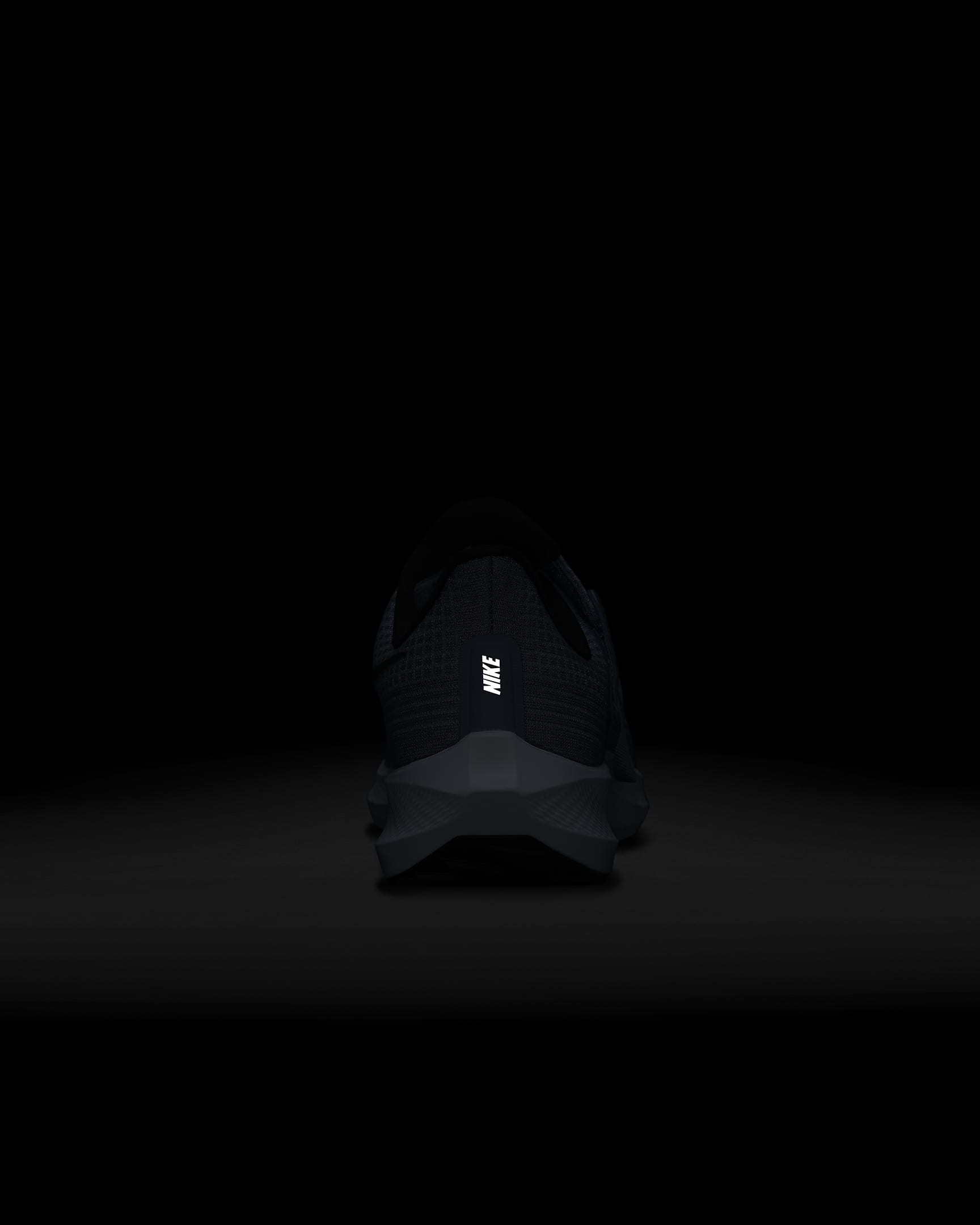 nike athletic shoes on sale