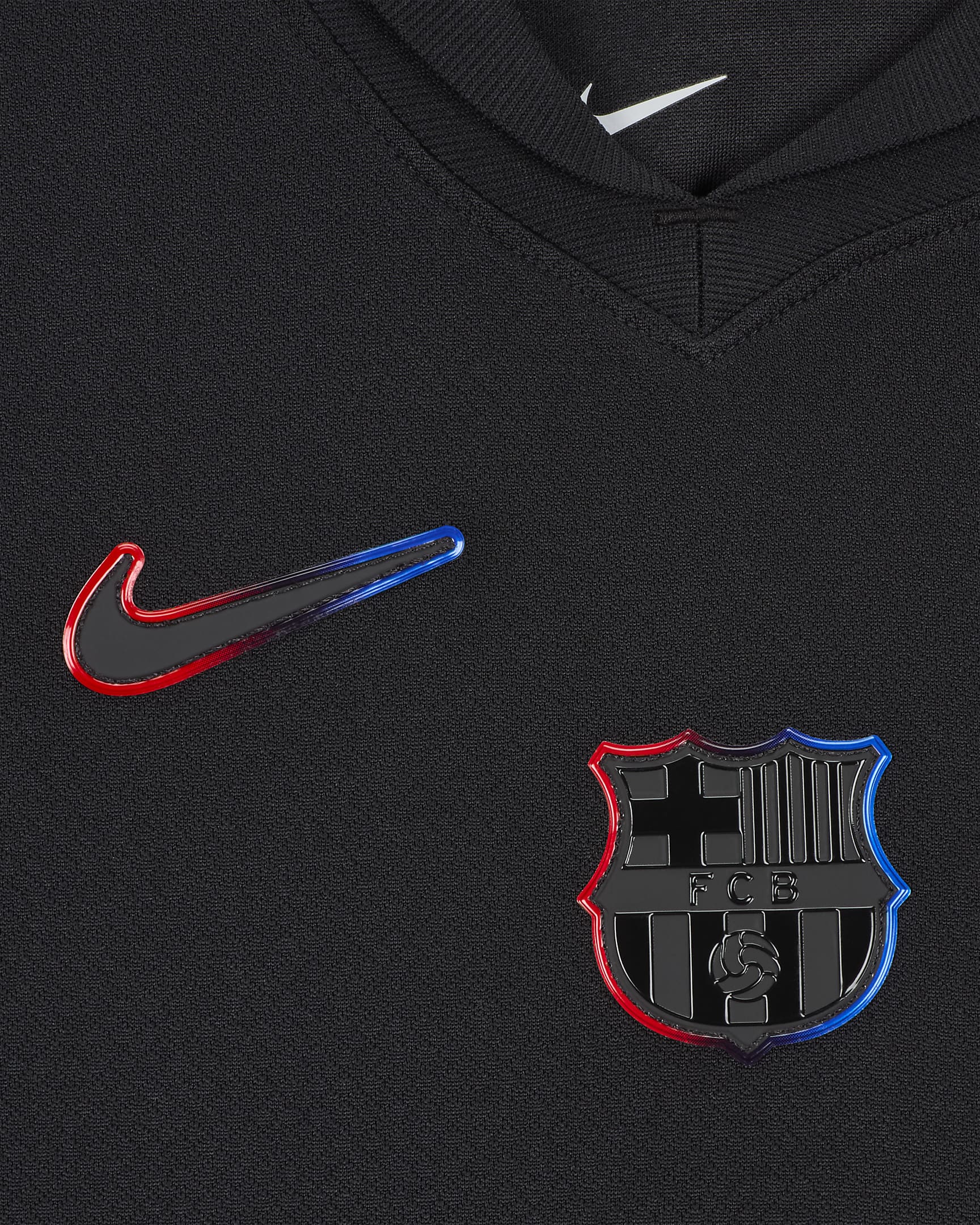 Replika fotbalové 3dílné soupravy Nike FC Barcelona Stadium 2024/25 pro malé děti, venkovní - Černá/Hyper Royal/University Red/Černá