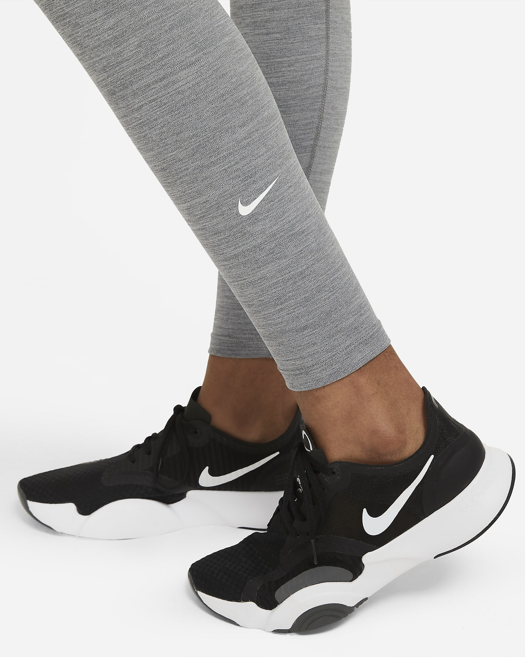 Nike One Women's Mid-Rise Leggings. Nike HU