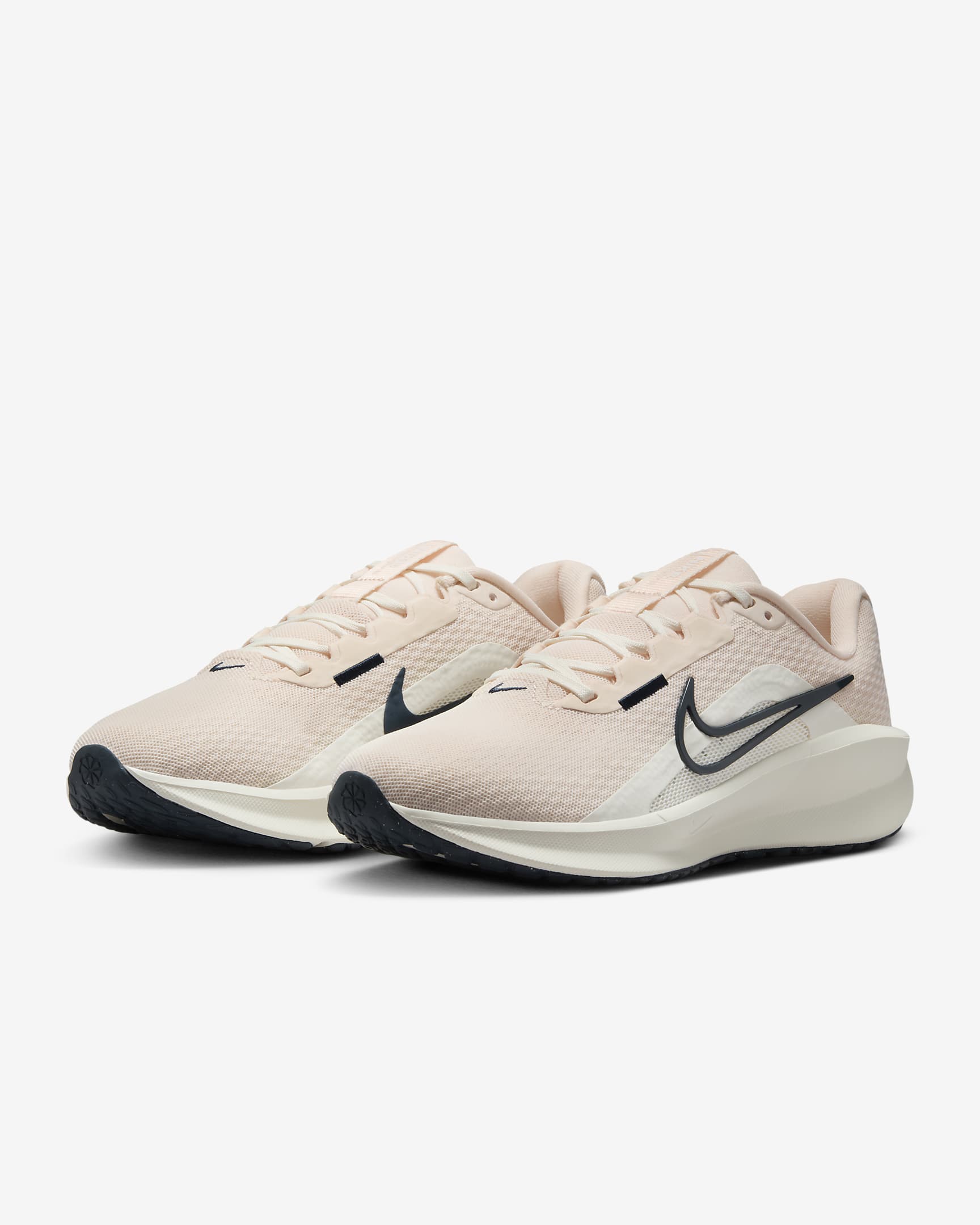 Chaussure de running sur route Nike Downshifter 13 pour femme - Guava Ice/Sail/Armory Navy/Armory Navy