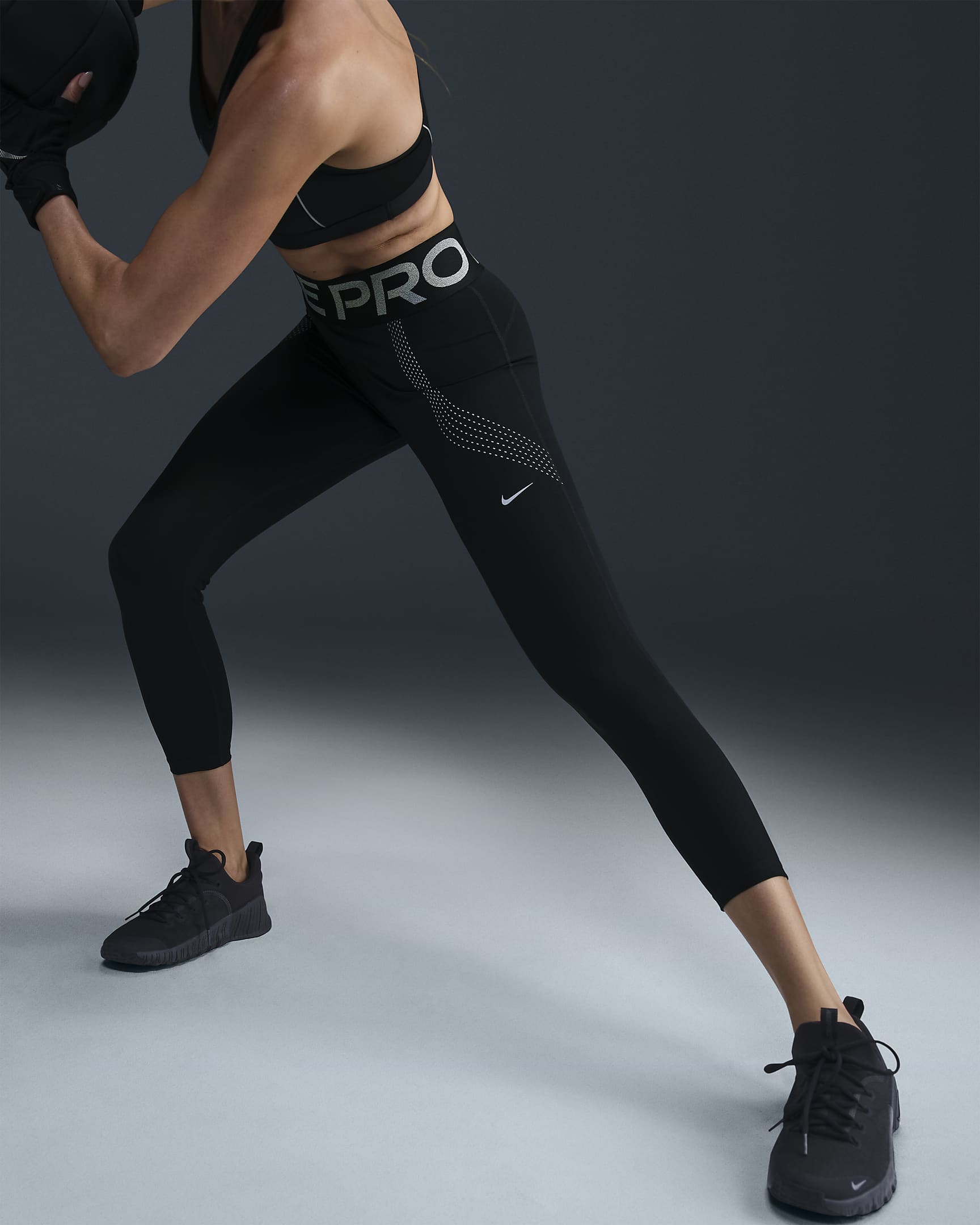 Damskie legginsy 7/8 z wysokim stanem Nike Pro Sculpt - Czerń