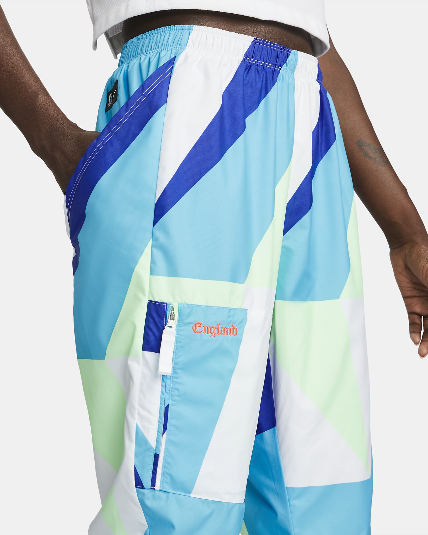 England Women's Football Pants. Nike IE