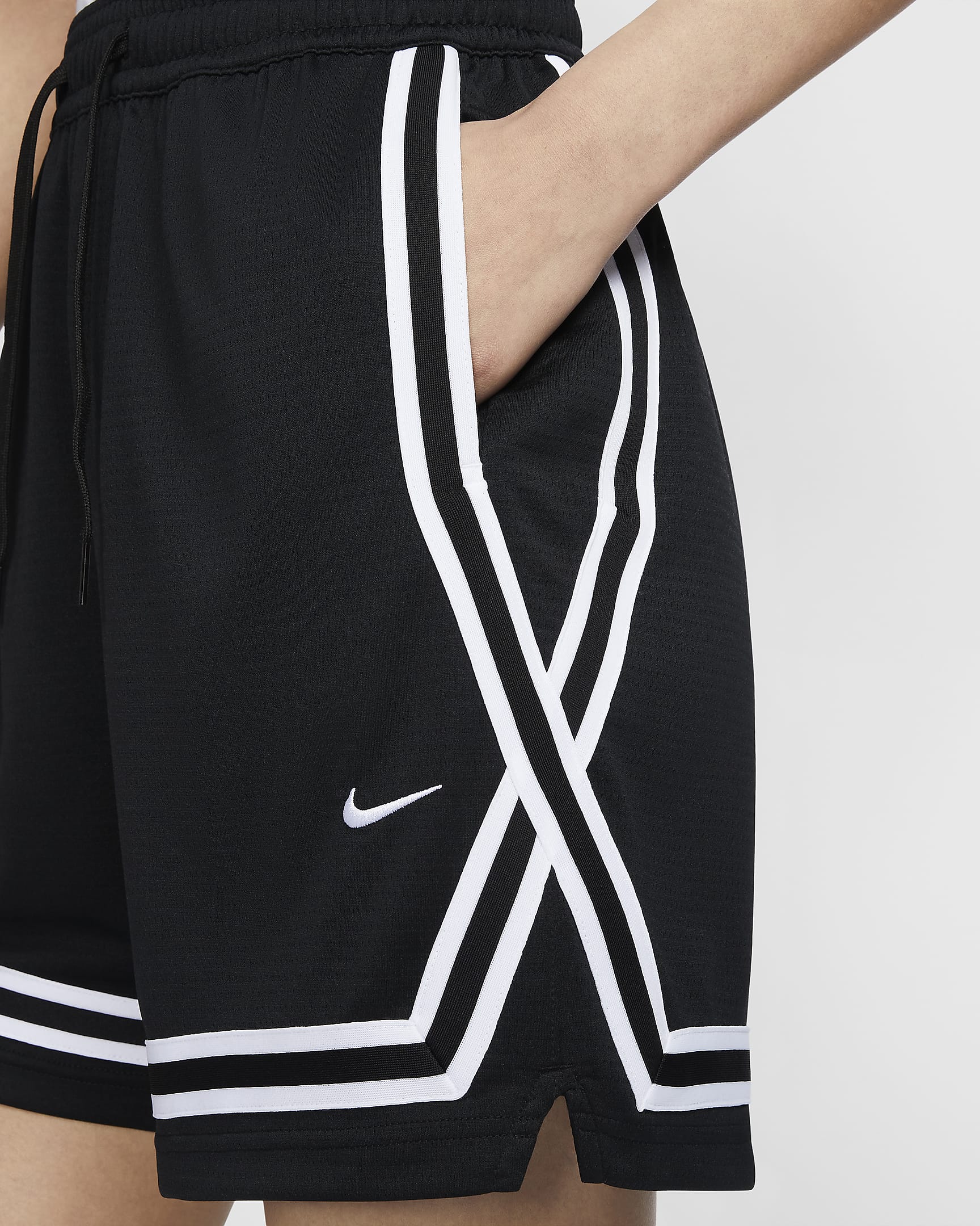 Nike Crossover Women's Dri-FIT 18cm (approx.) Basketball Shorts - Black/Black/White