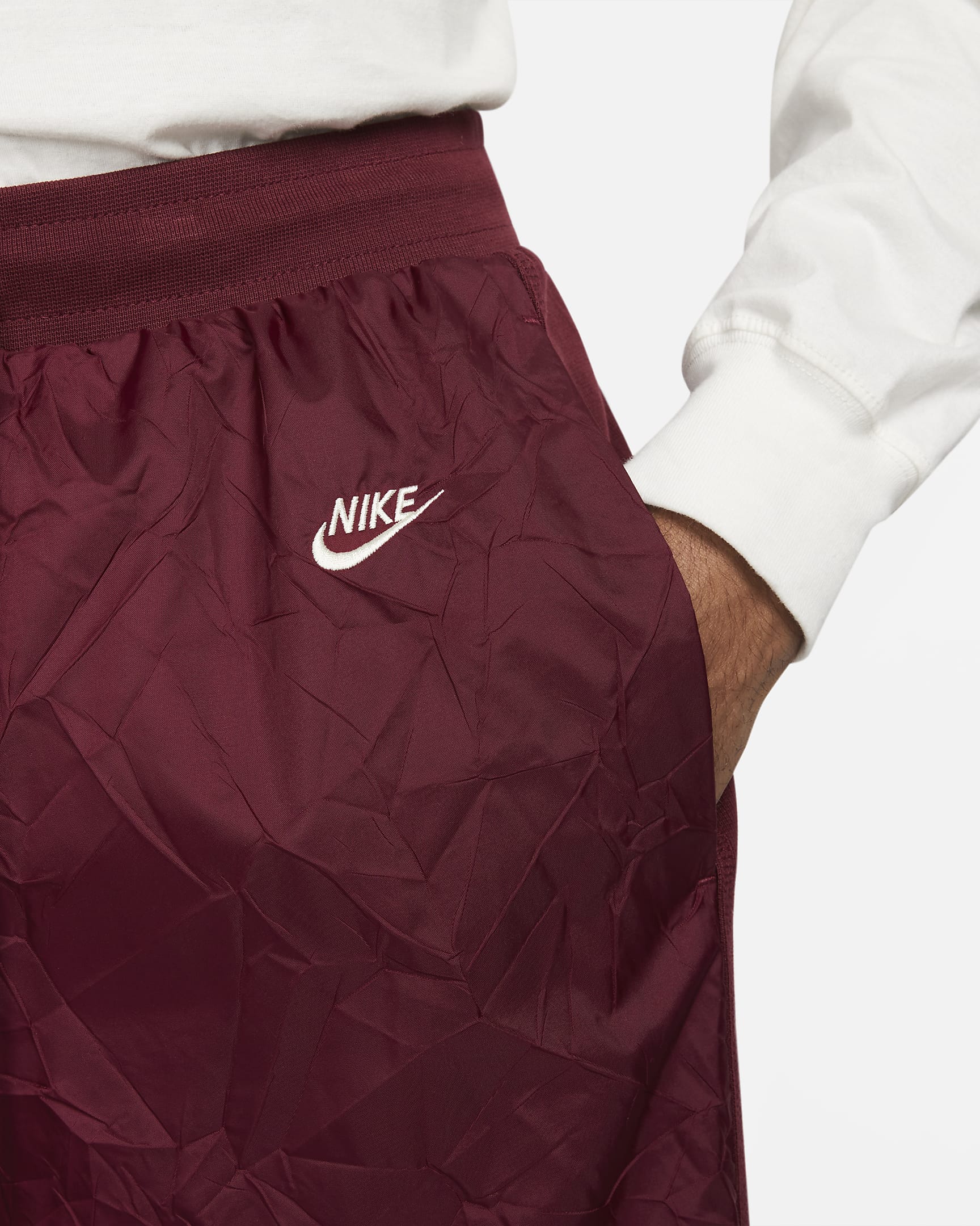 Nike Sportswear Circa Men's Lined Winterized Trousers. Nike BE